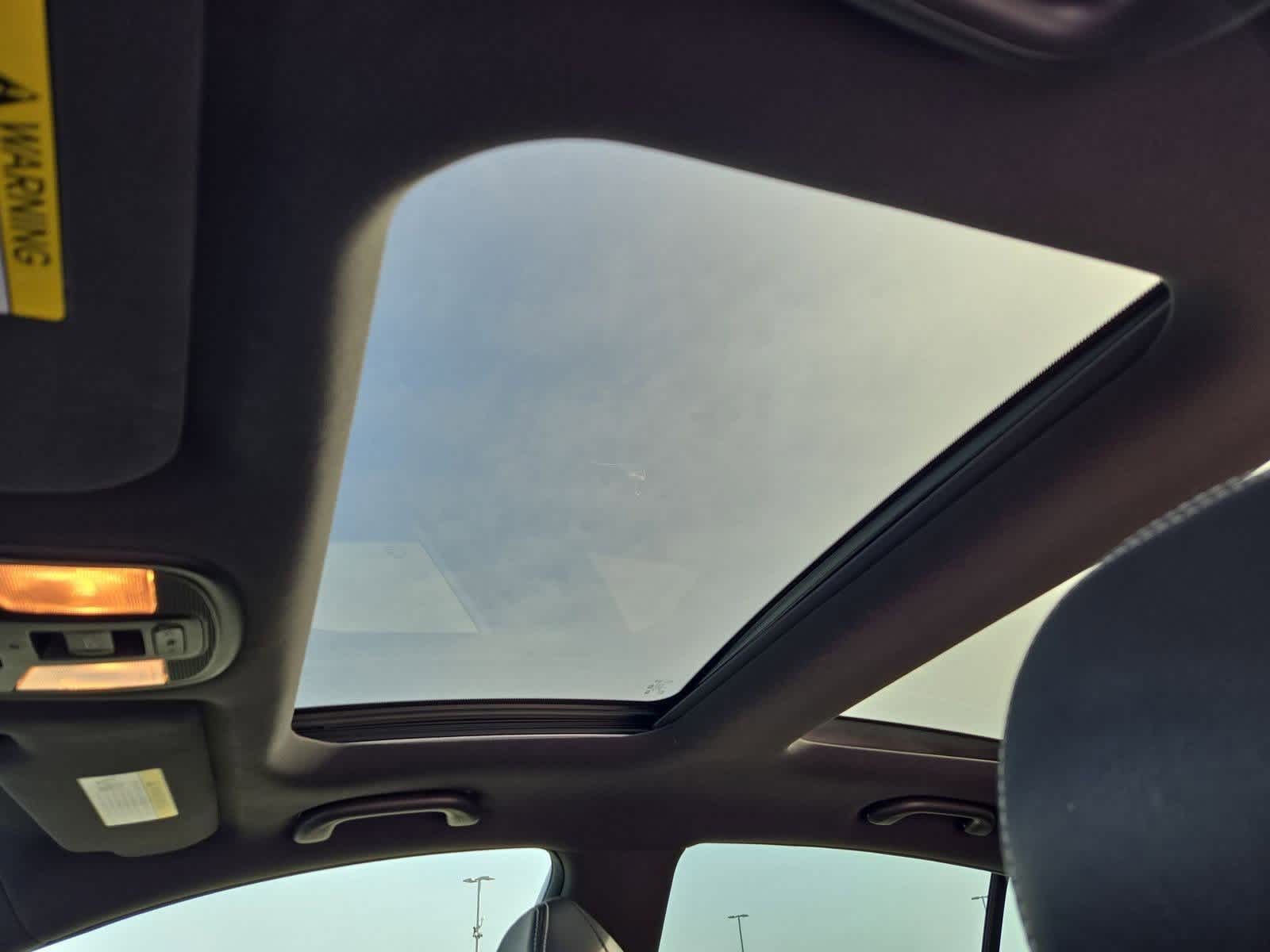 Thumbnail: 2015 Kia Optima - 16