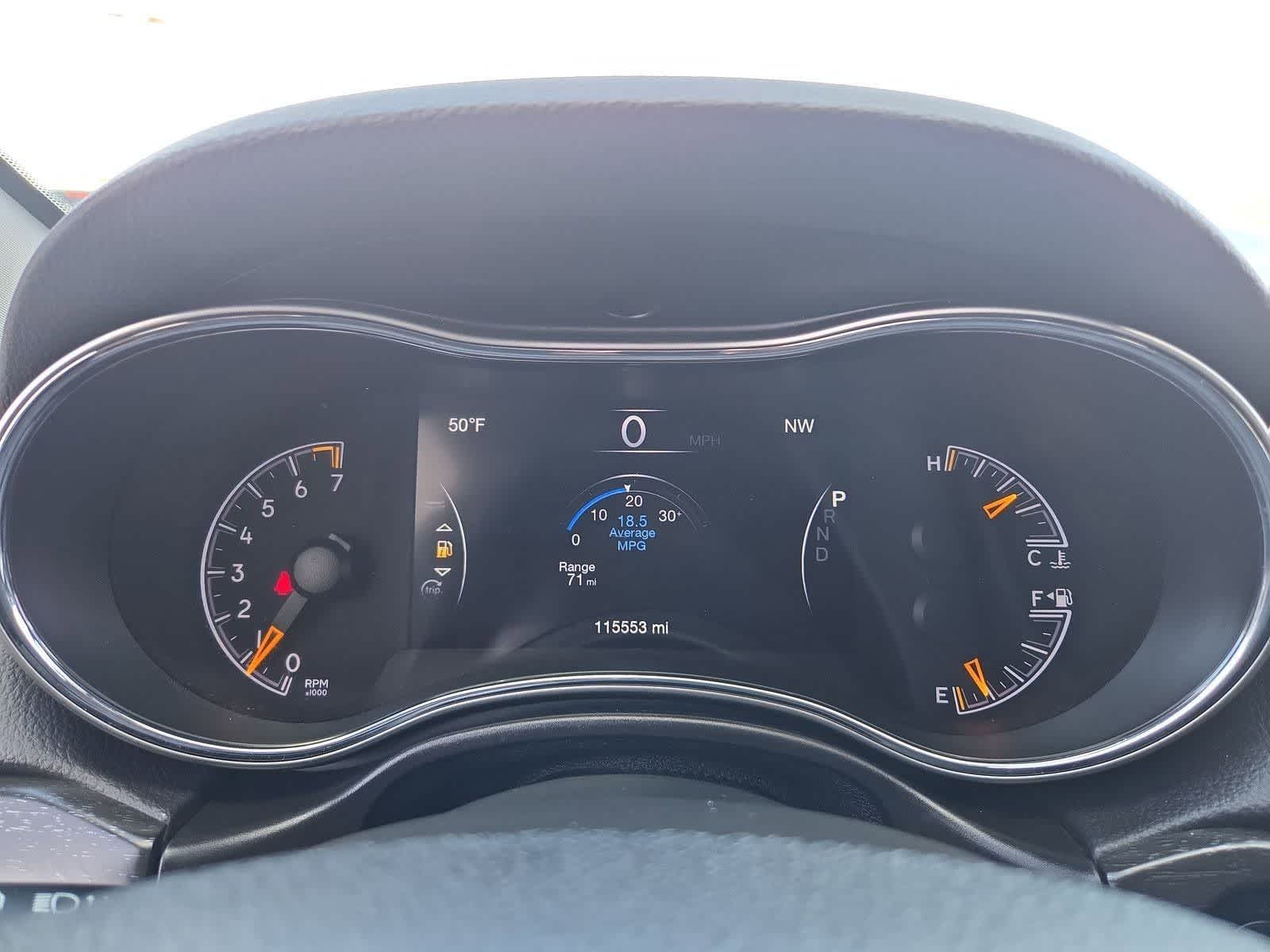 Thumbnail: 2018 Jeep Grand Cherokee - 31