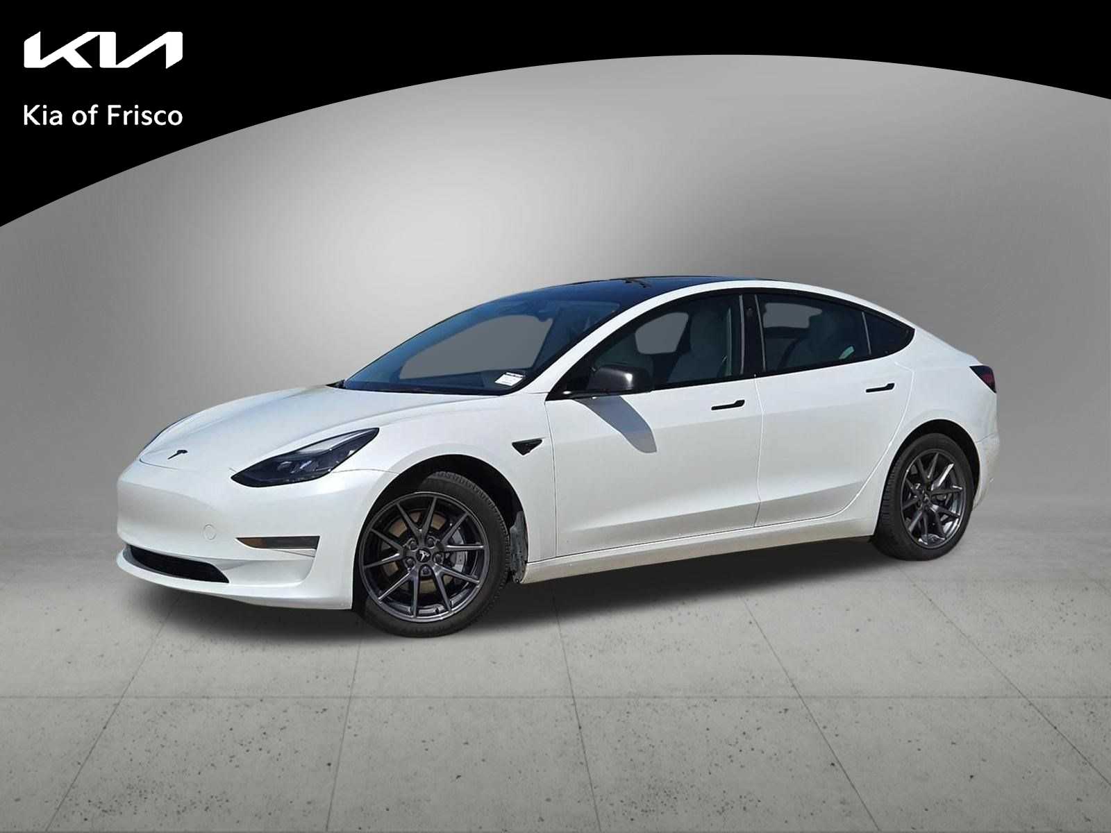 Thumbnail: 2023 Tesla Model 3 - 1