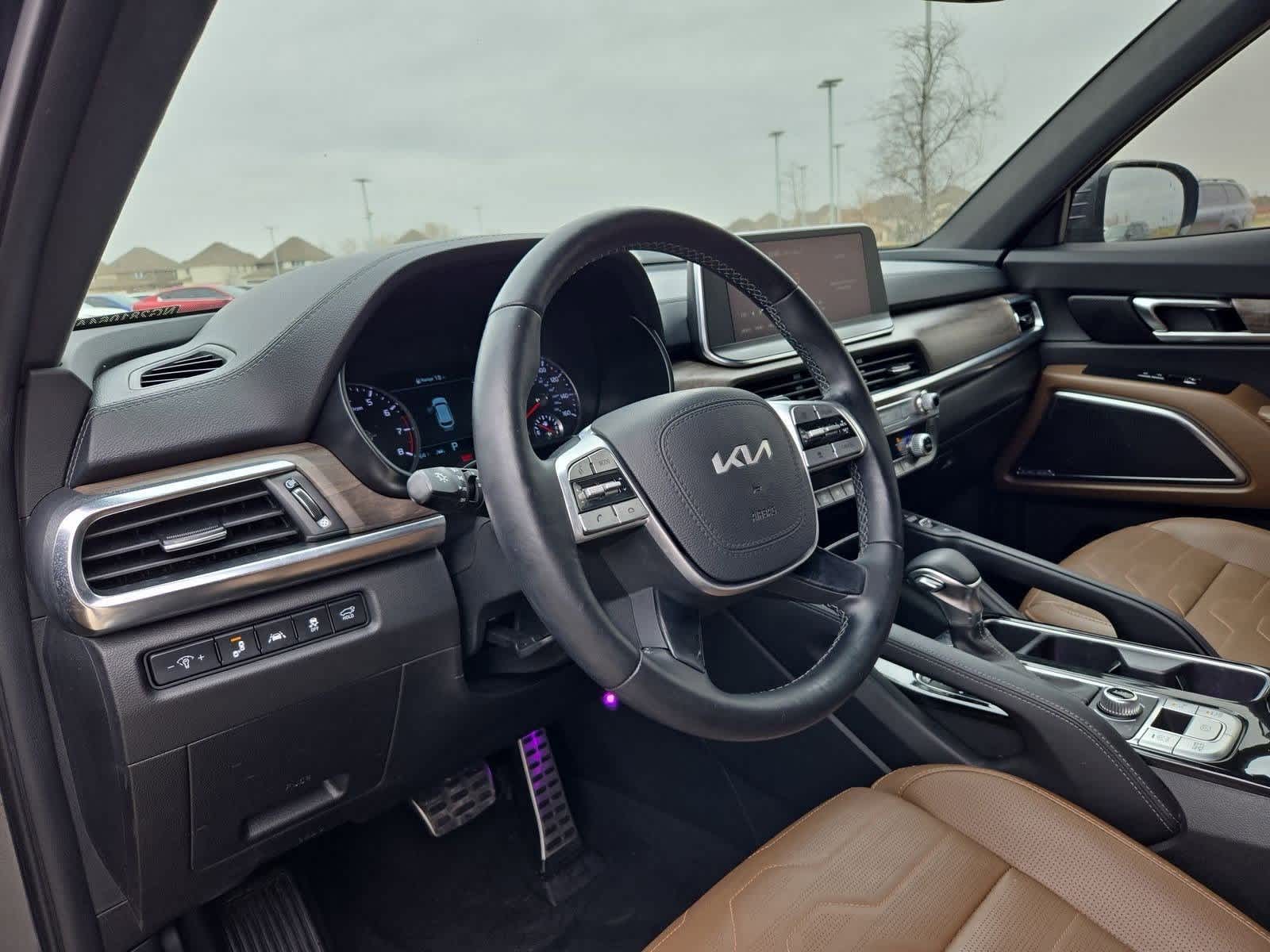 Thumbnail: 2022 Kia Telluride - 2