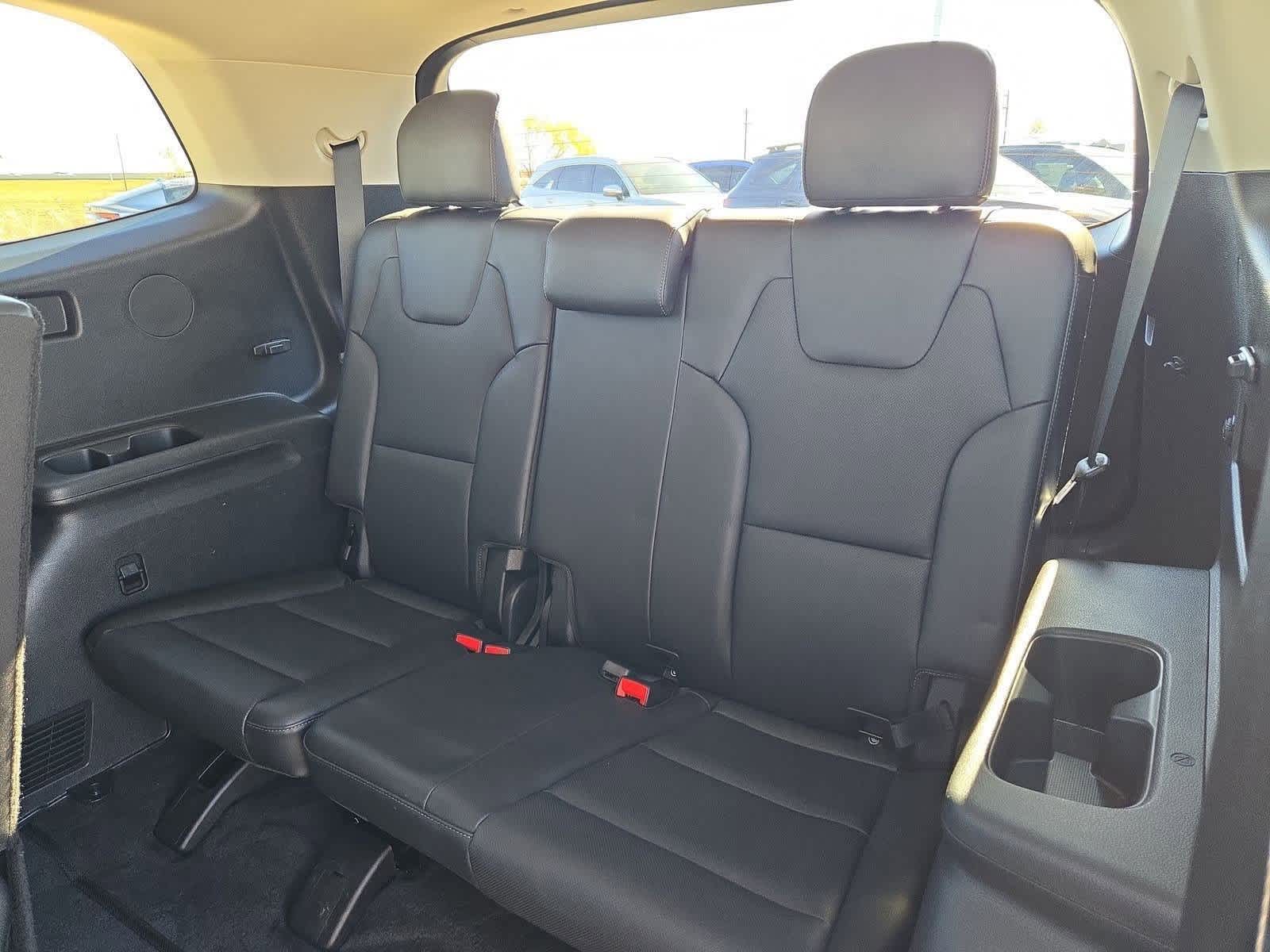 Thumbnail: 2022 Kia Telluride - 35