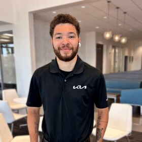 Staff member Elijah Malmberg from ID_fd11a630bc75