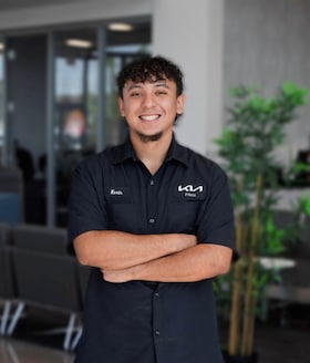 Staff member Kevin Esquada from ID_0cc7f7cc2643
