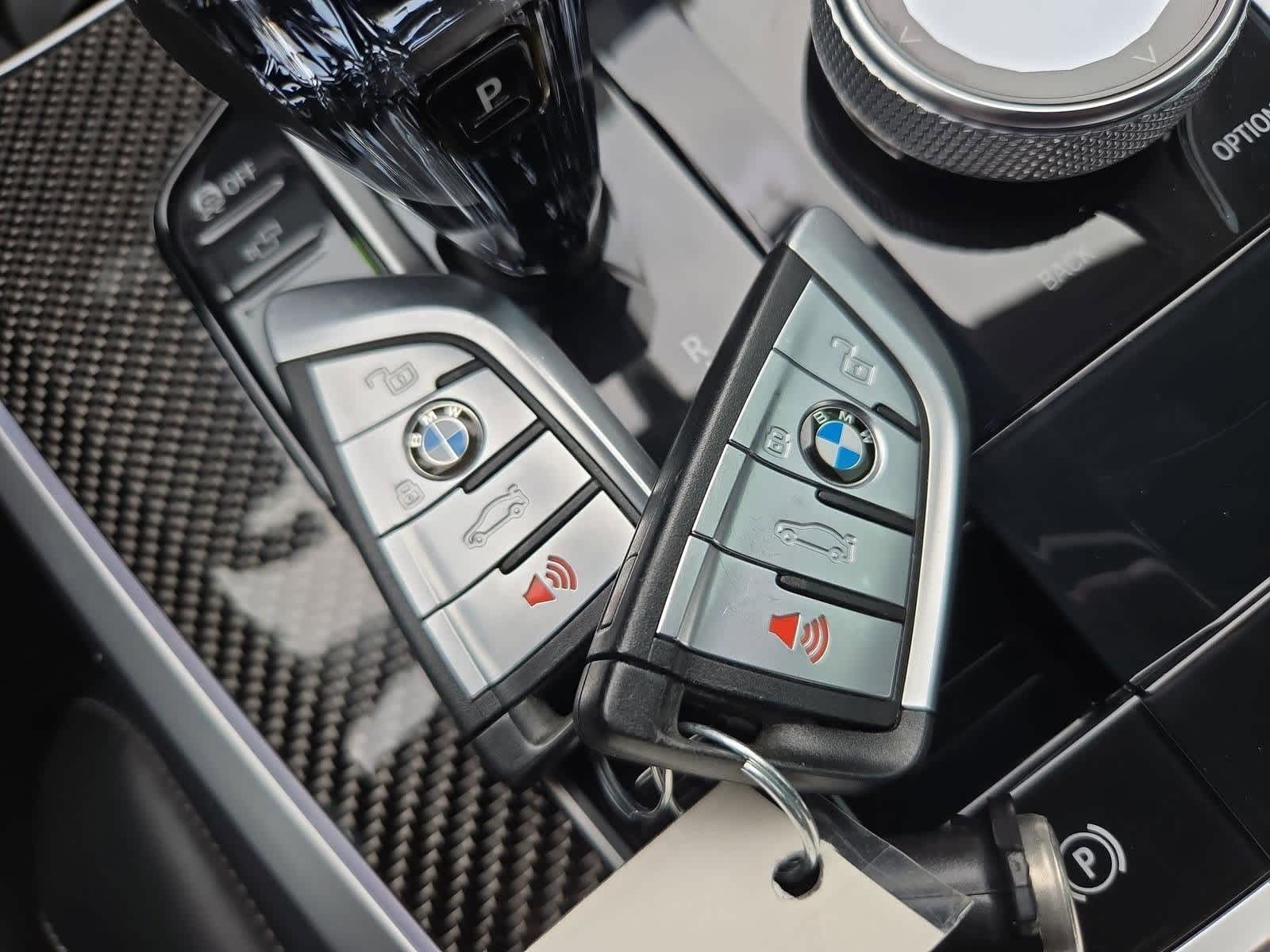 Thumbnail: 2022 BMW X5 - 34