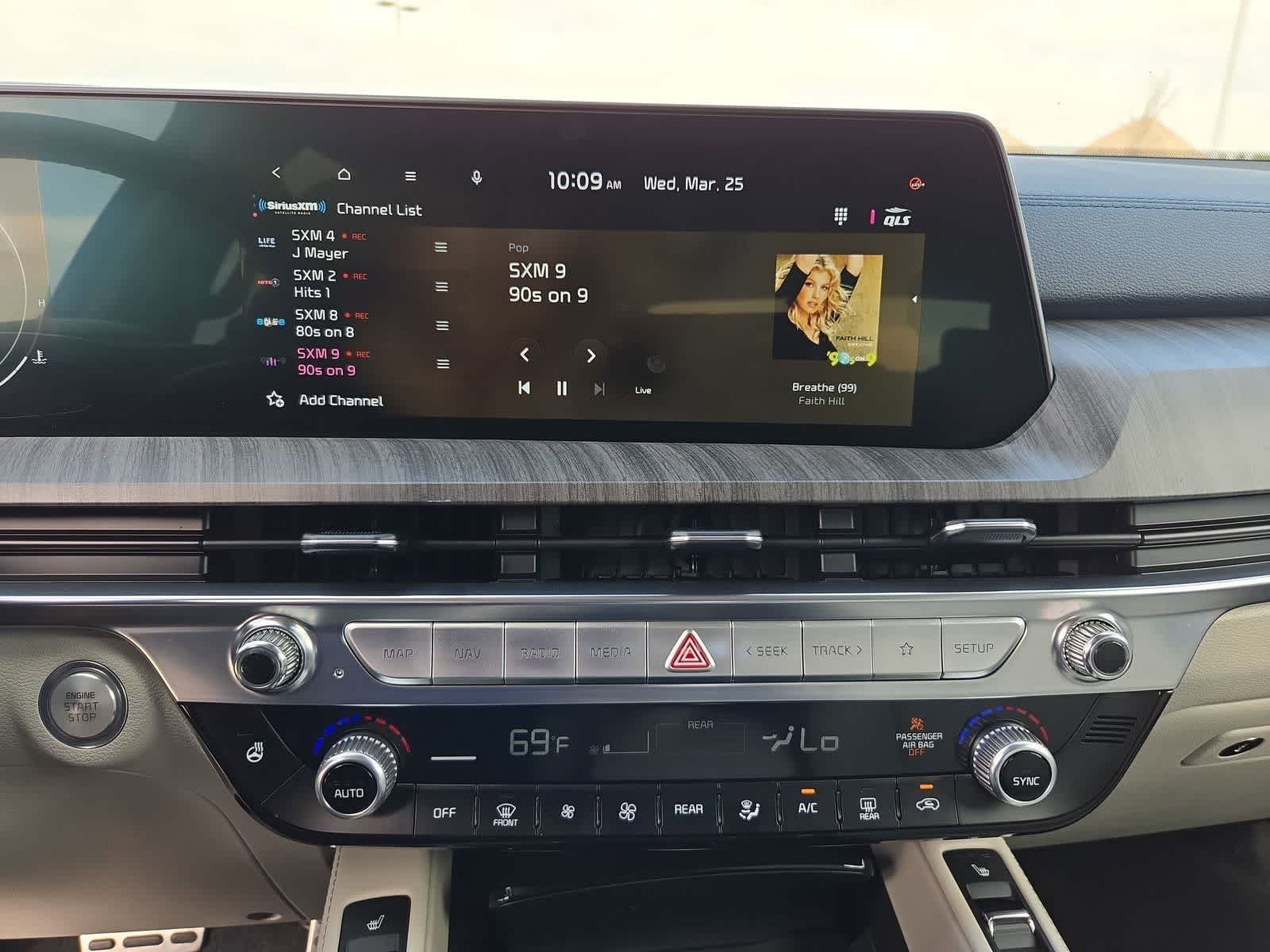 Thumbnail: 2025 Kia Telluride - 27