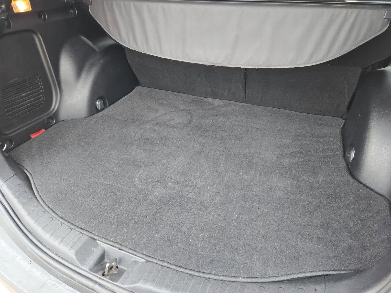 Thumbnail: 2014 Toyota RAV4 - 33