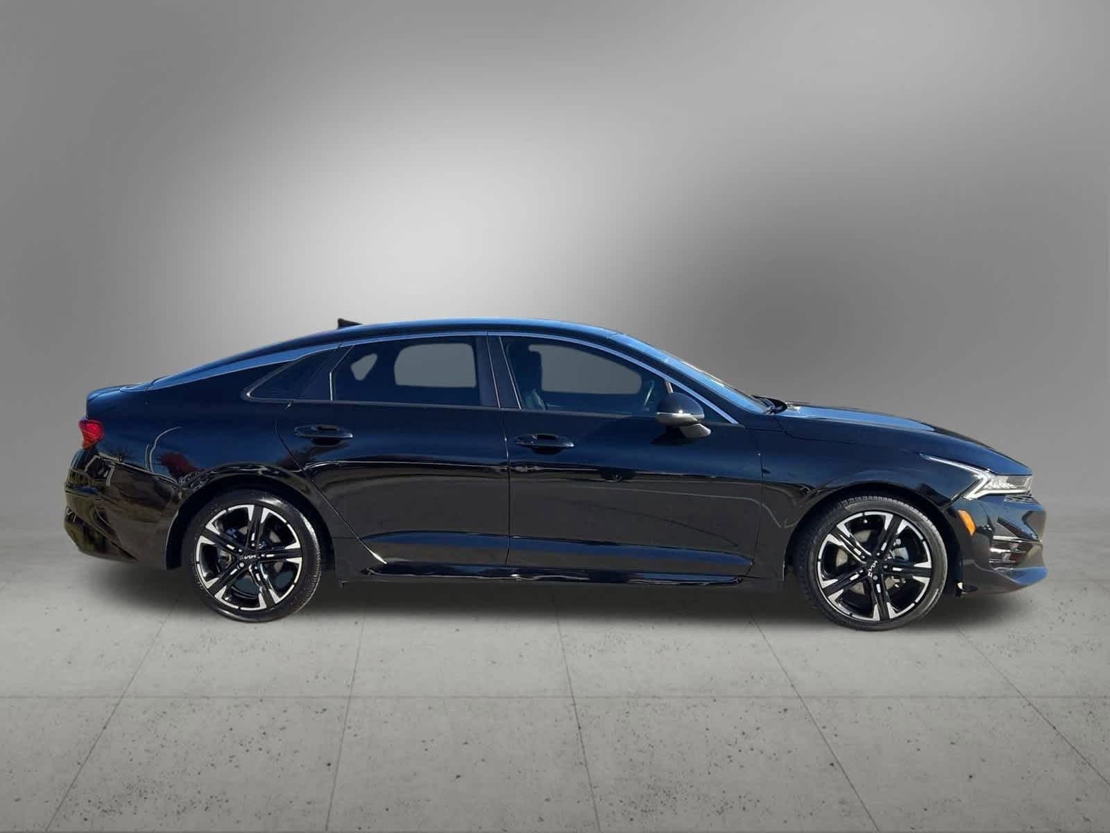 Thumbnail: 2023 Kia K5 - 7