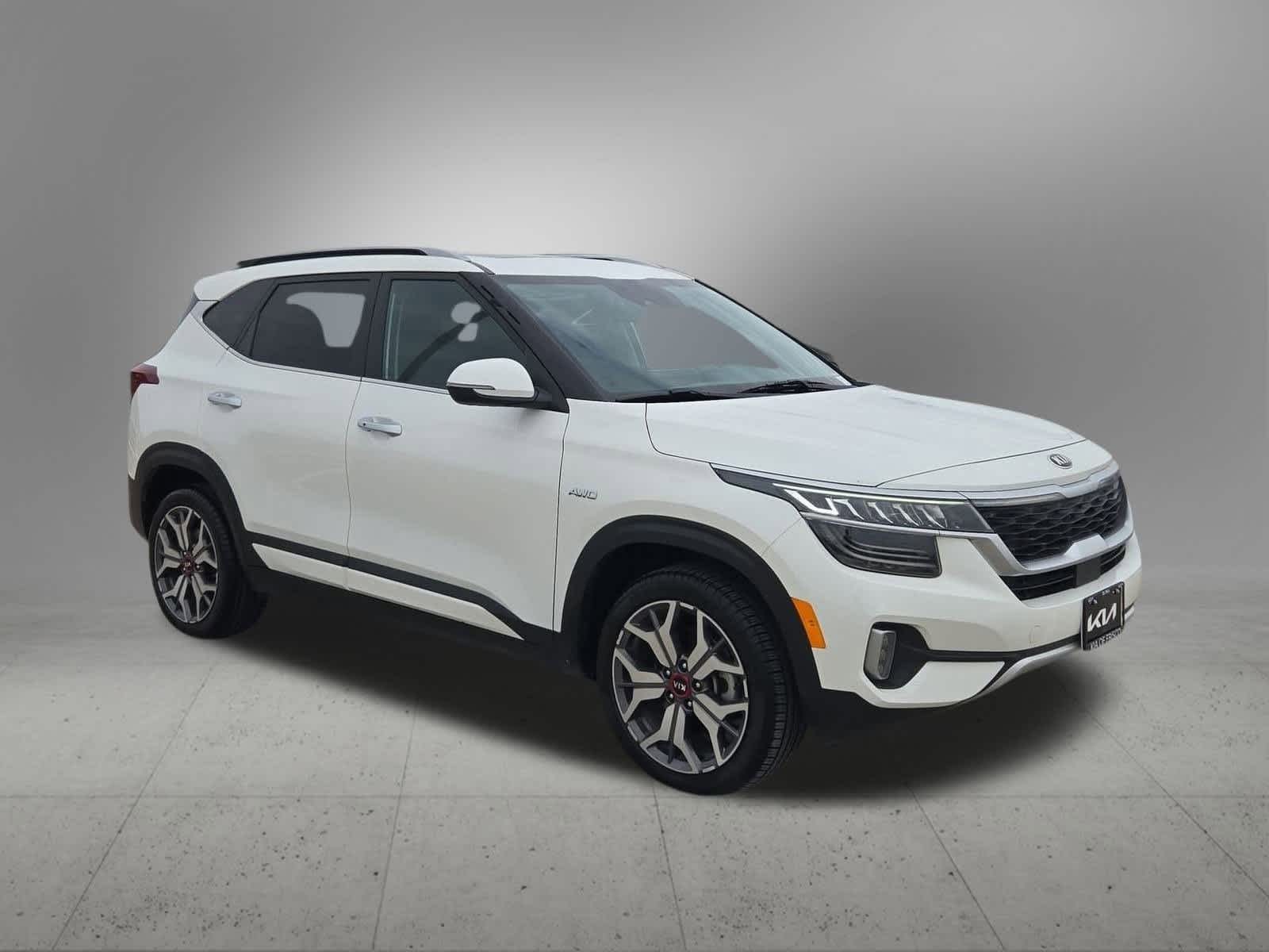 Thumbnail: 2021 Kia Seltos - 8