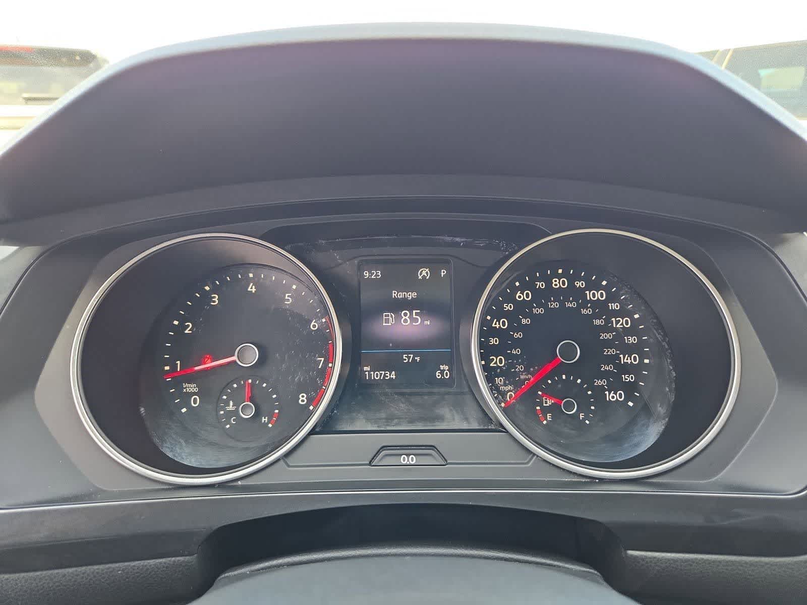 Thumbnail: 2018 Volkswagen Tiguan - 31