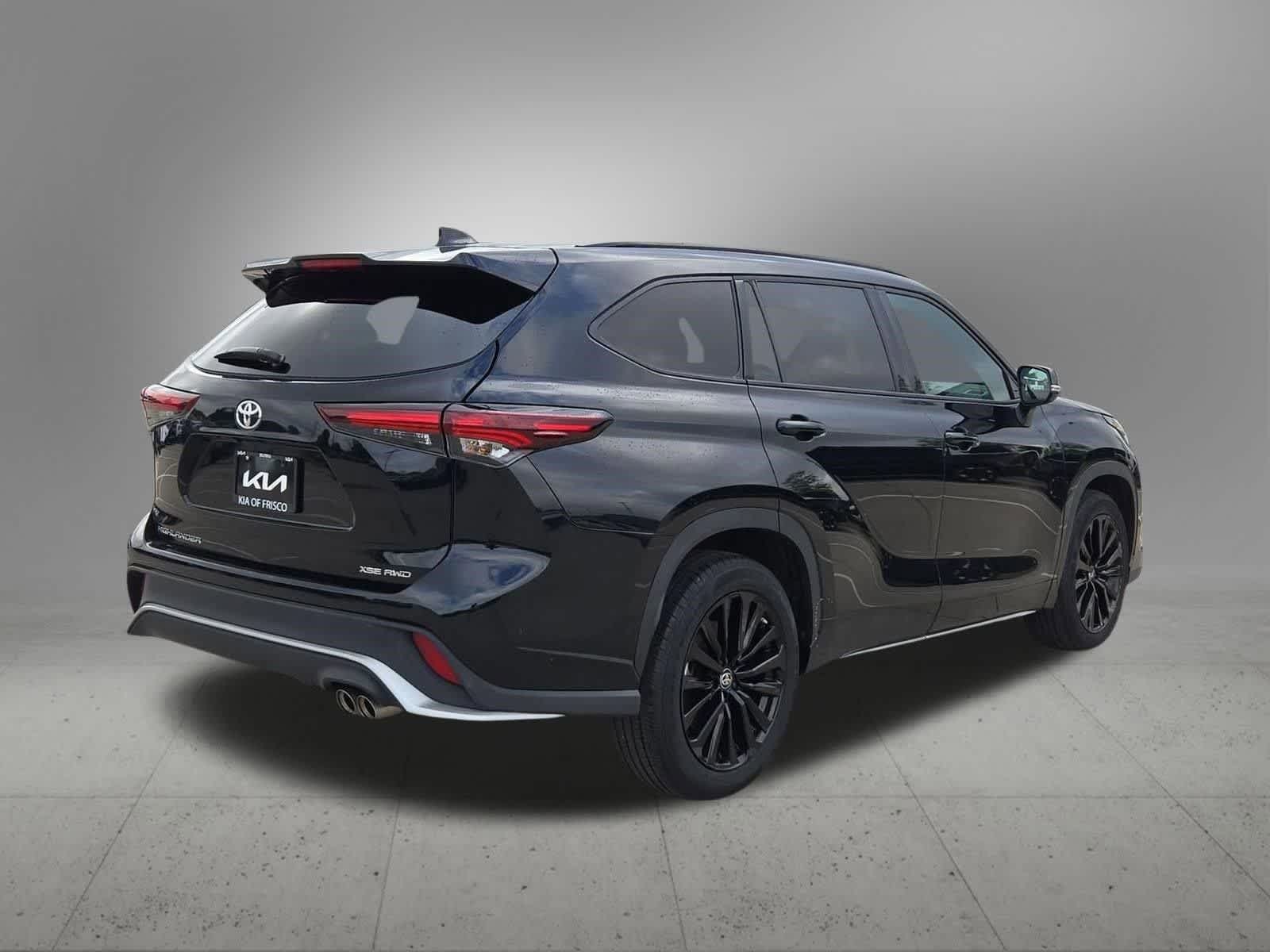 Thumbnail: 2025 Toyota Highlander - 6