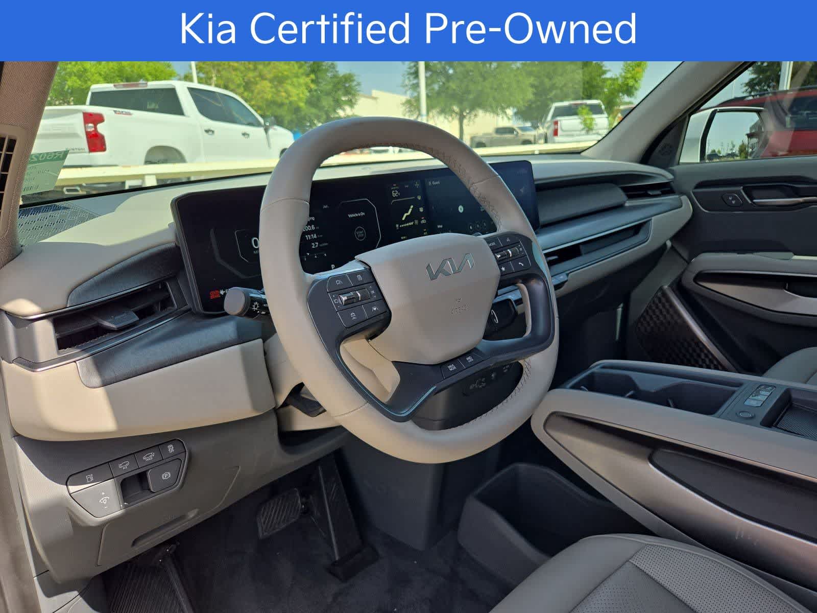 Thumbnail: 2024 Kia EV9 - 2