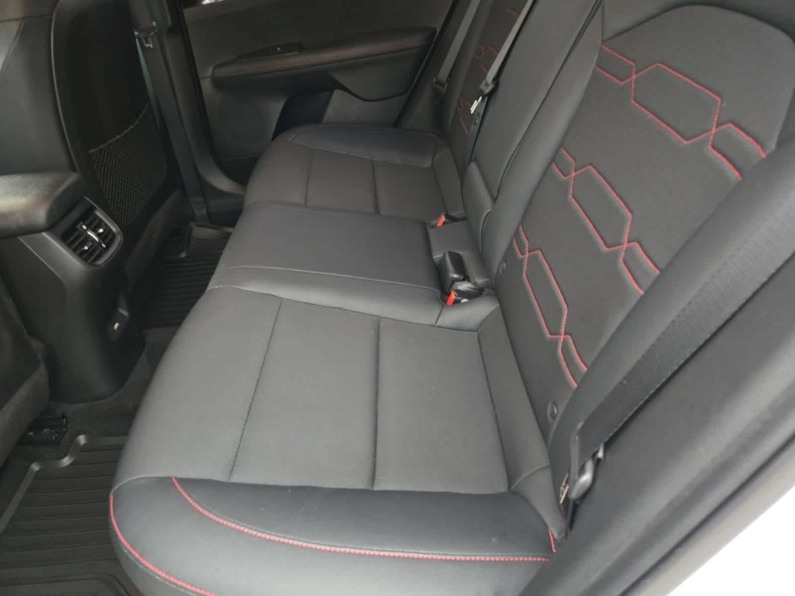 Thumbnail: 2023 Kia Forte - 18