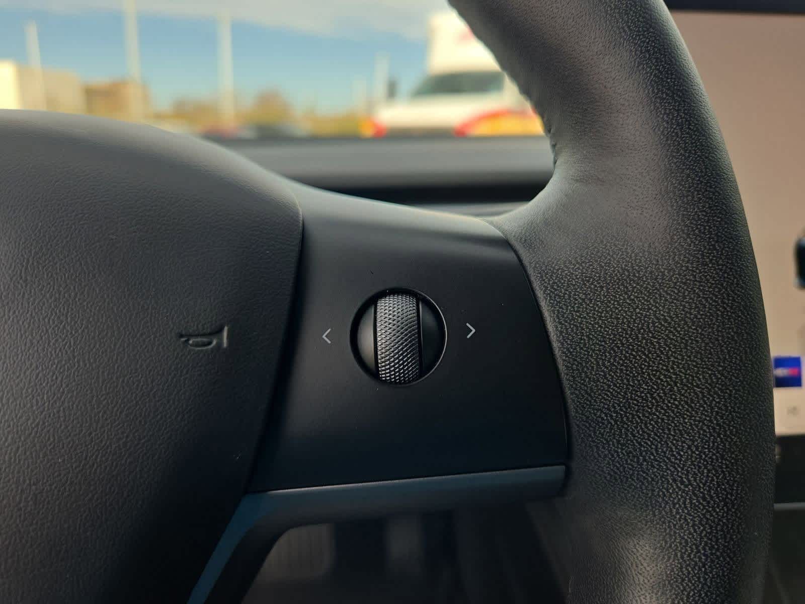 Thumbnail: 2023 Tesla Model 3 - 22