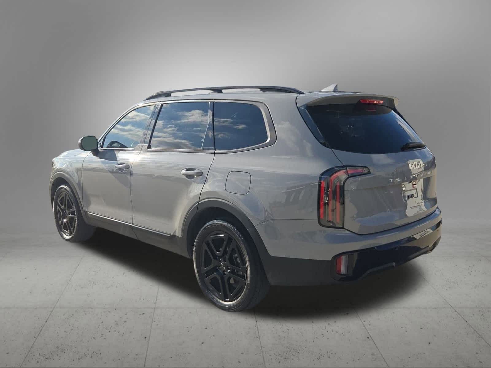 Thumbnail: 2024 Kia Telluride - 4