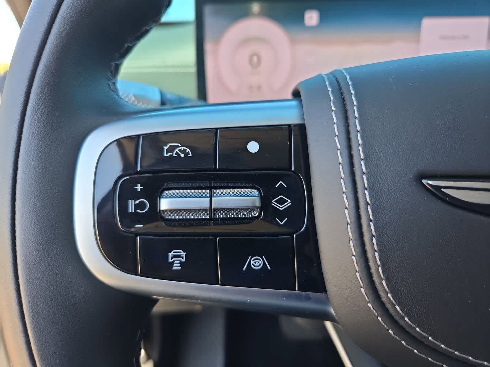 Thumbnail: 2025 Genesis GV80 - 23