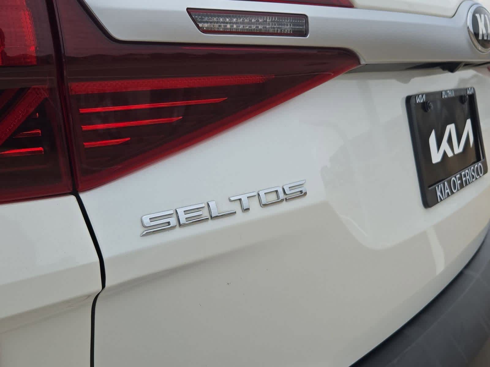 Thumbnail: 2021 Kia Seltos - 12