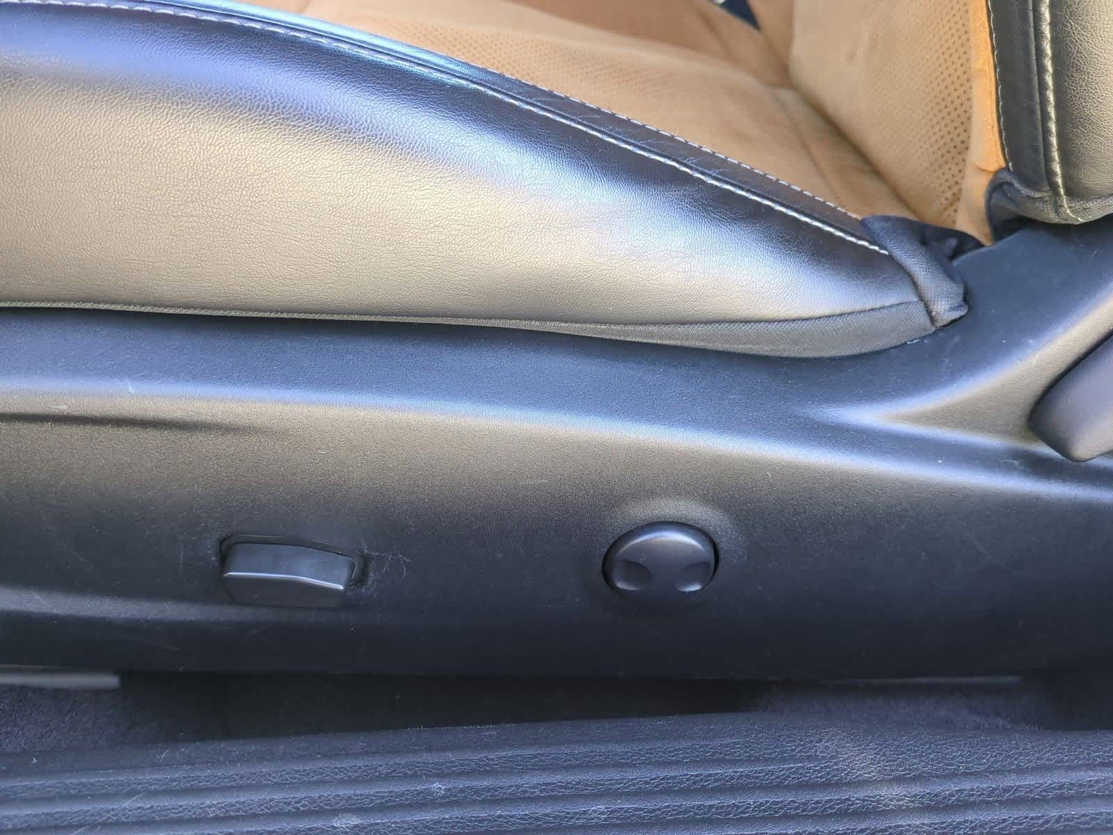 Thumbnail: 2022 Dodge Challenger - 16