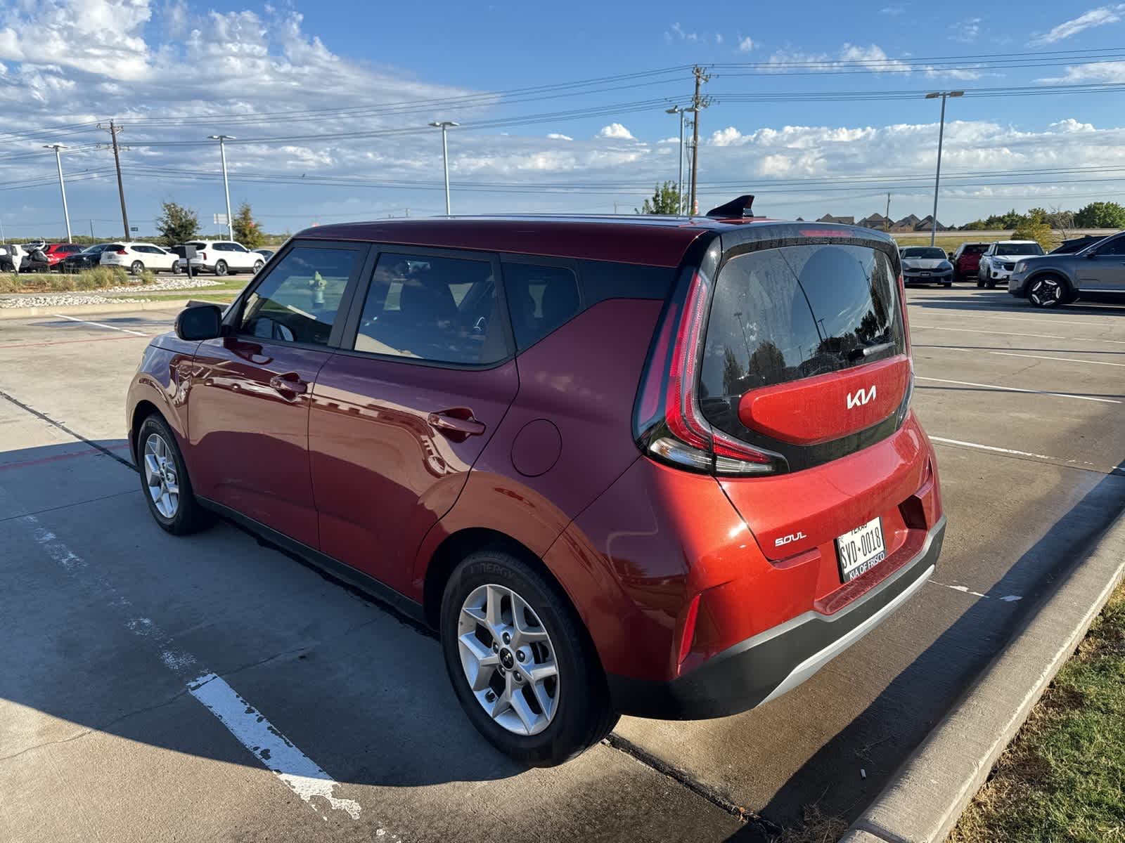 Thumbnail: 2023 Kia Soul - 4