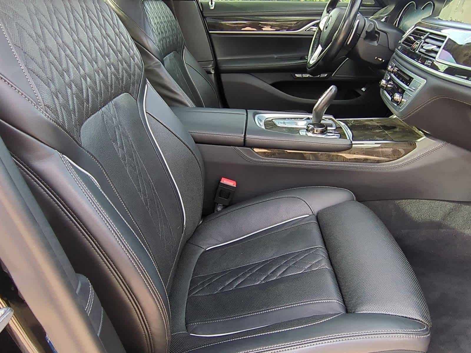 Thumbnail: 2018 BMW 7 Series - 23