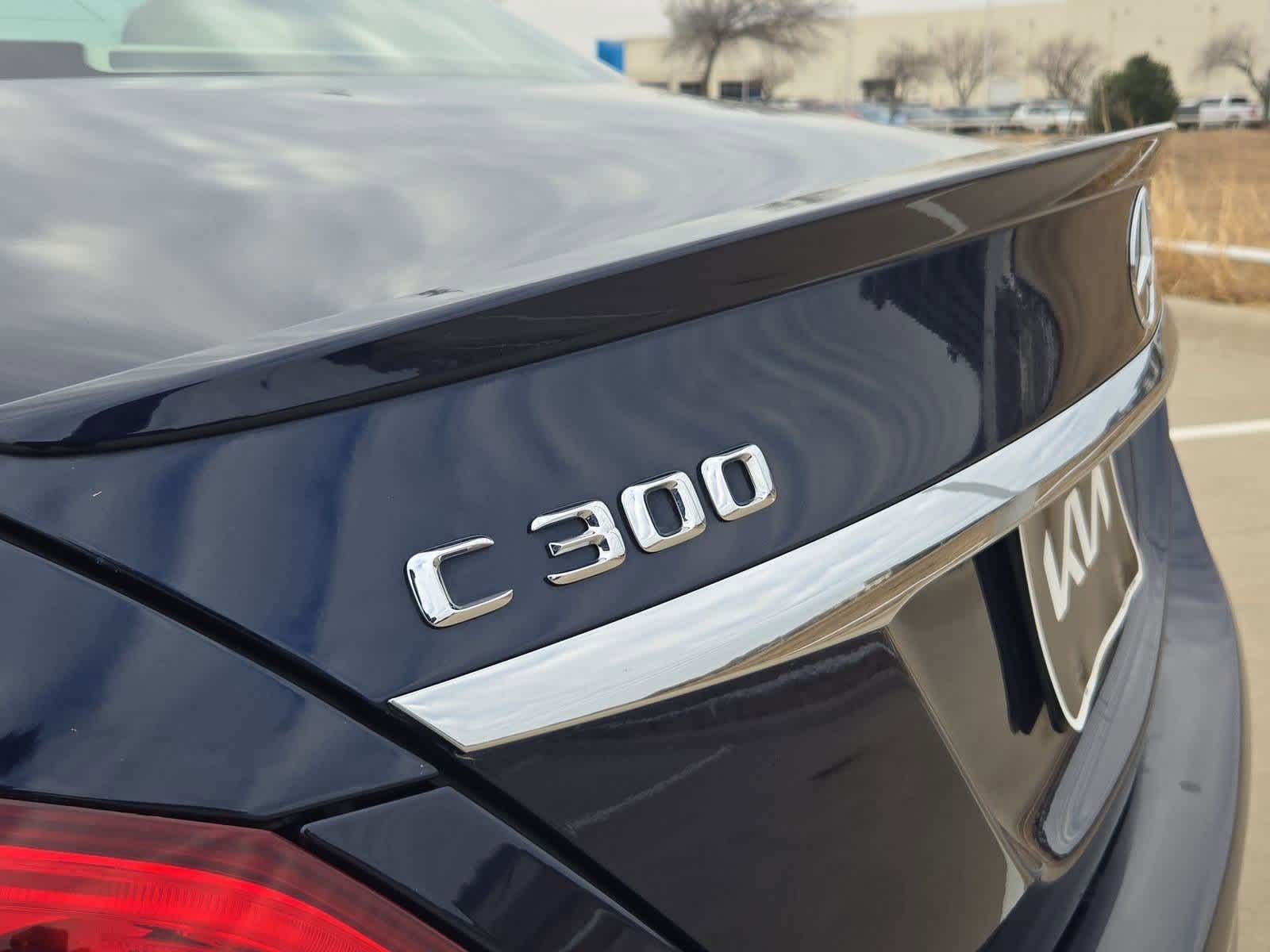 Thumbnail: 2015 Mercedes-Benz C-Class - 11