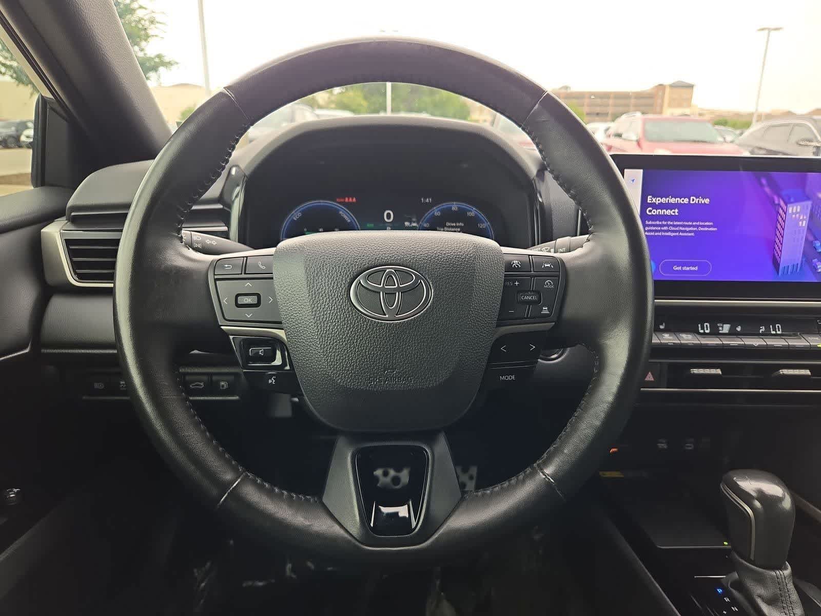 Thumbnail: 2025 Toyota Camry - 19