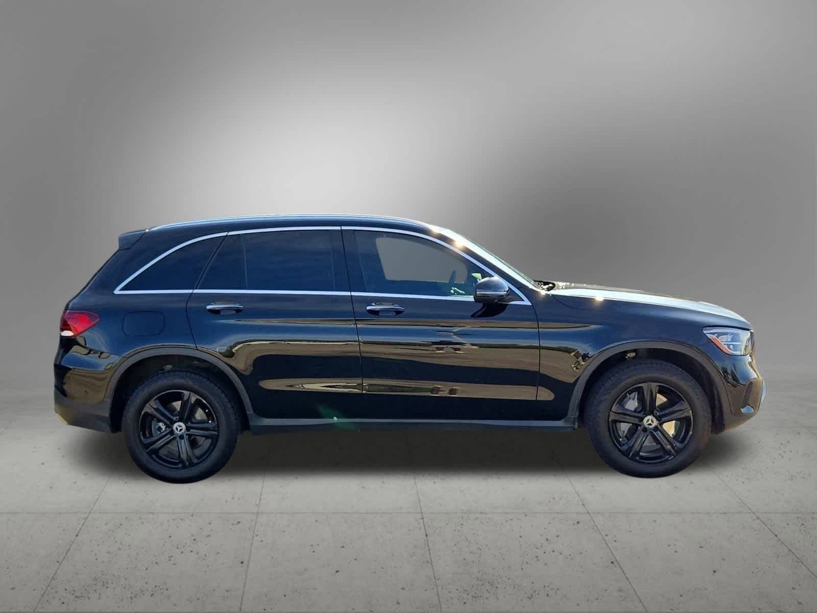 Thumbnail: 2022 Mercedes-Benz GLC - 7