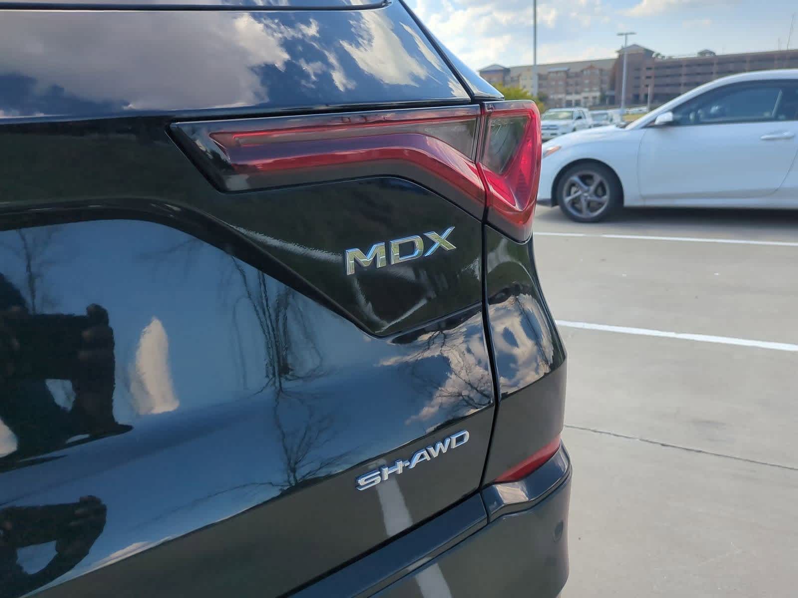 Thumbnail: 2022 Acura MDX - 11
