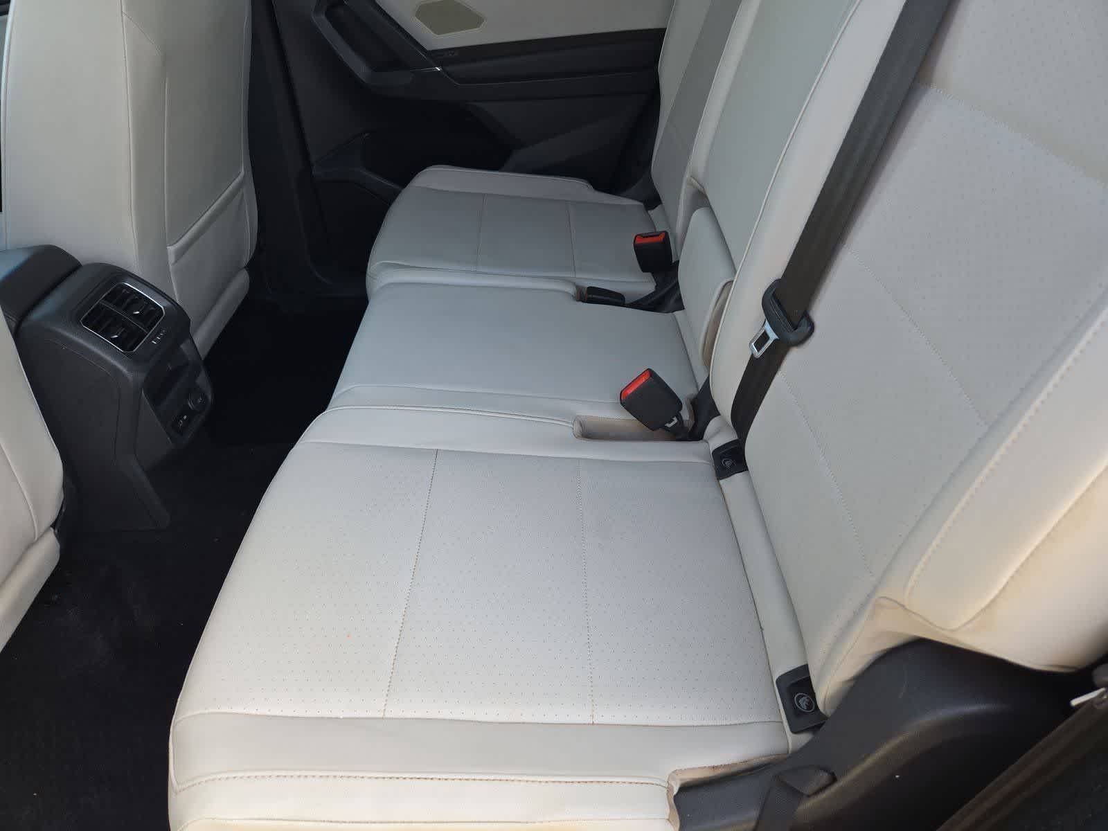 Thumbnail: 2018 Volkswagen Tiguan - 18