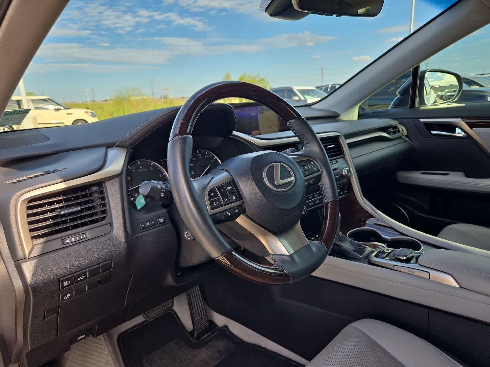 Thumbnail: 2017 Lexus RX - 2