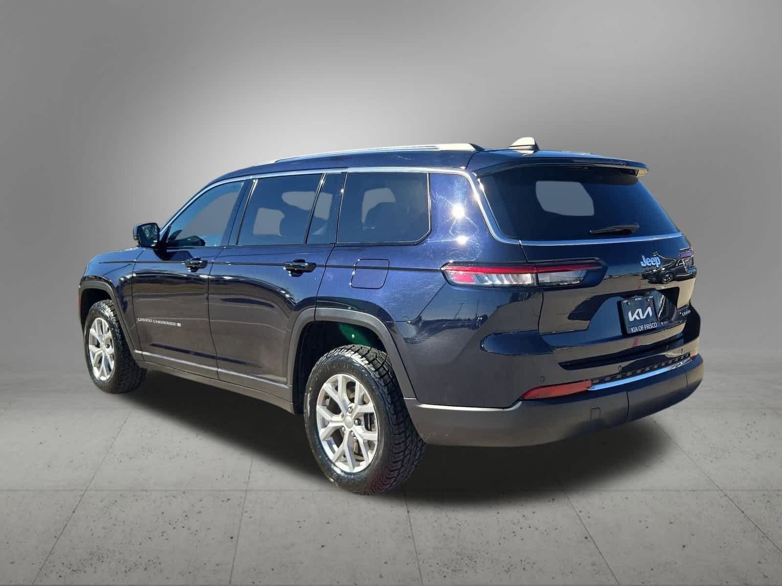 Thumbnail: 2023 Jeep Grand Cherokee - 4