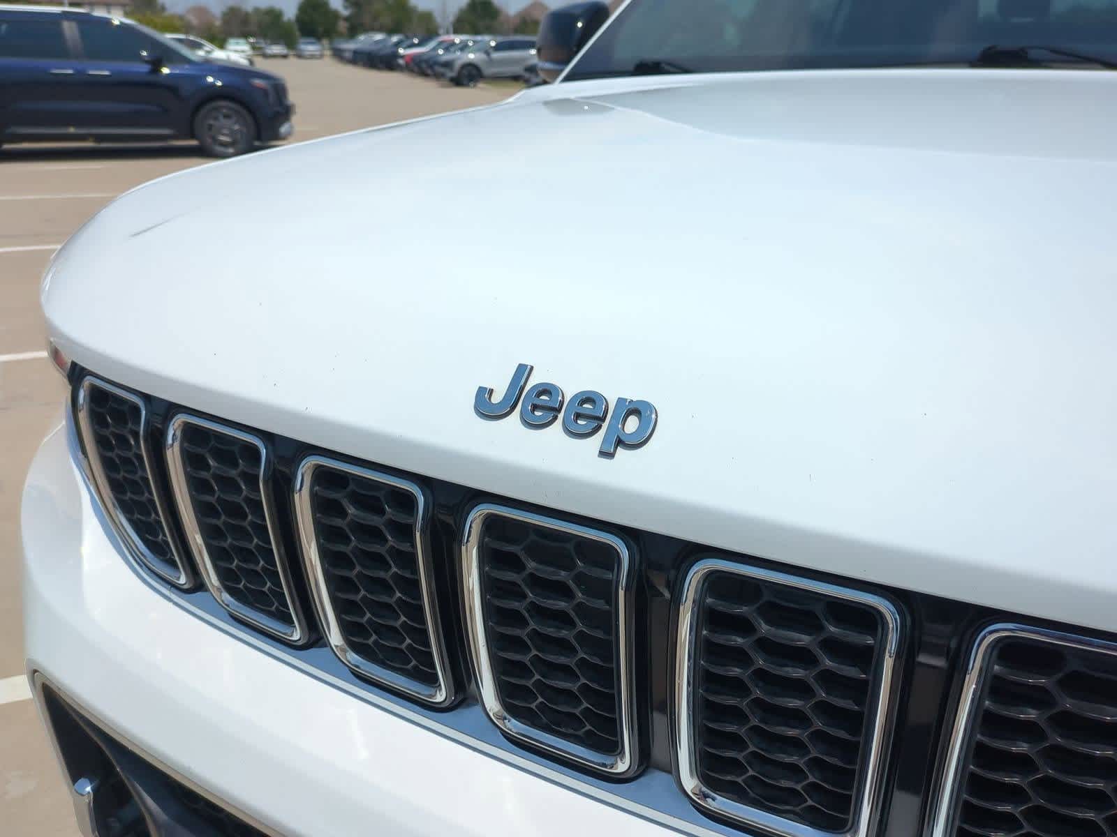 Thumbnail: 2022 Jeep Grand Cherokee - 10