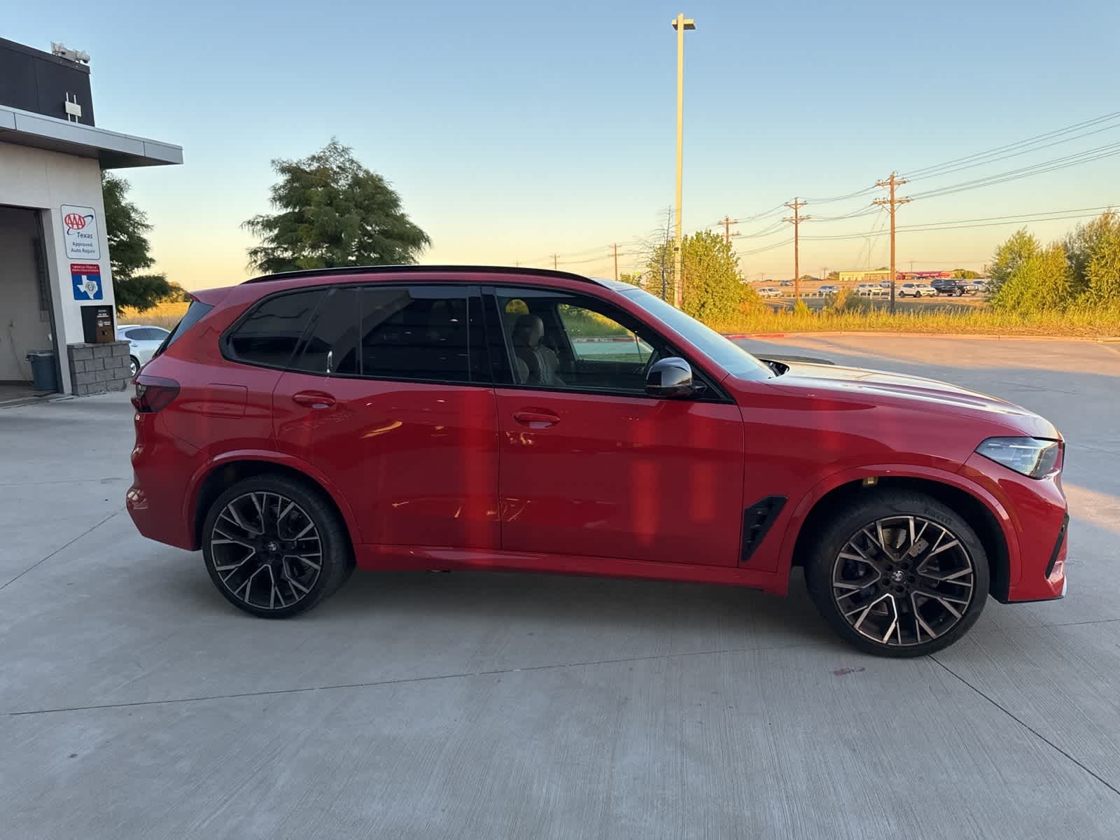 Thumbnail: 2022 BMW X5 - 5