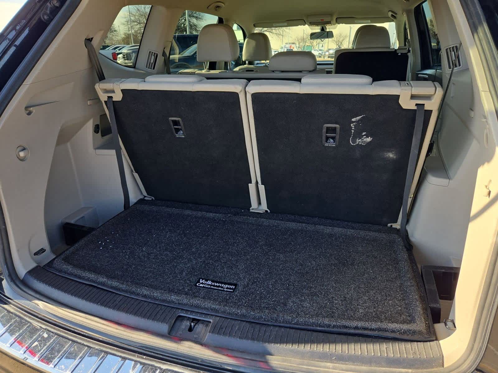 Thumbnail: 2018 Volkswagen Atlas - 32