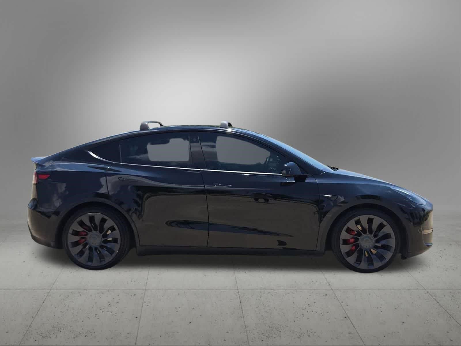 Thumbnail: 2022 Tesla Model Y - 6