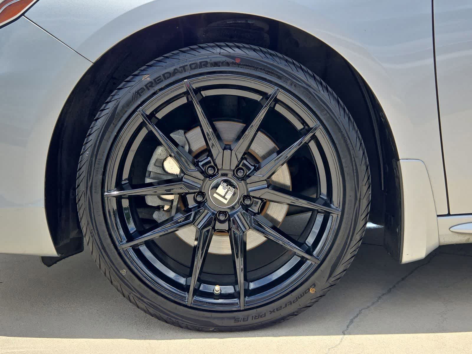 Thumbnail: 2018 Acura TLX - 10