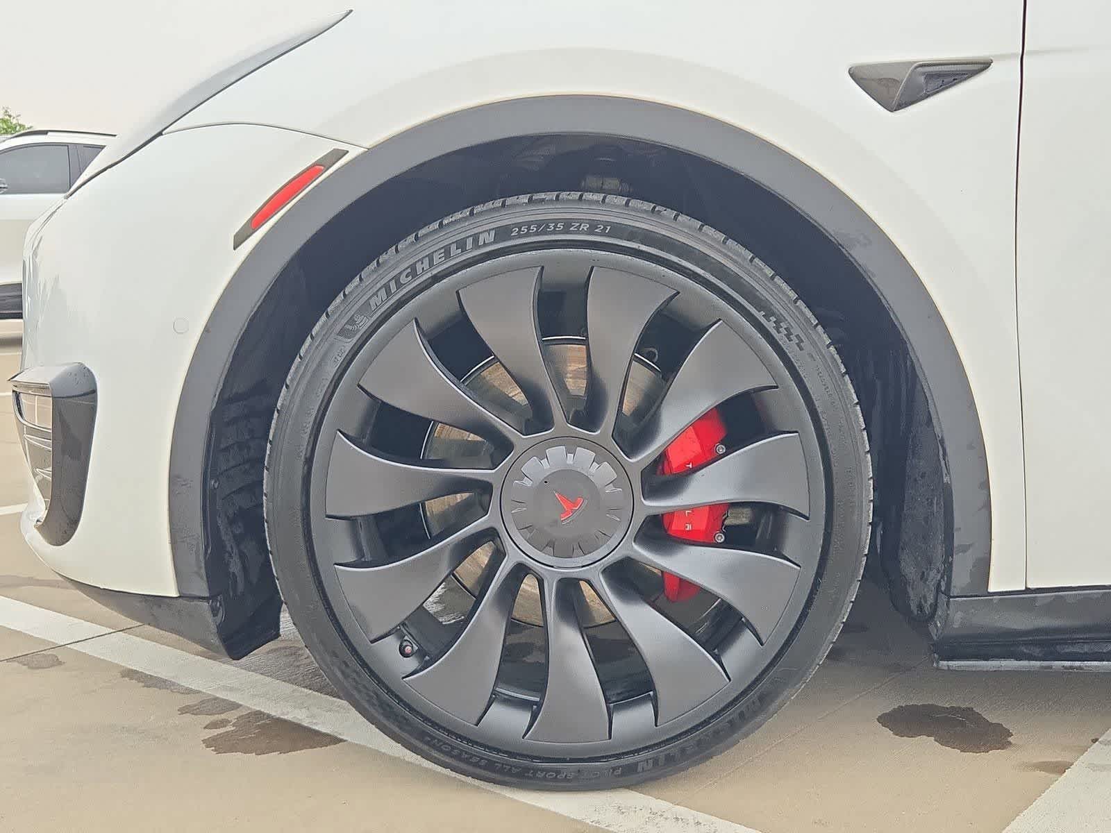 Thumbnail: 2022 Tesla Model Y - 12
