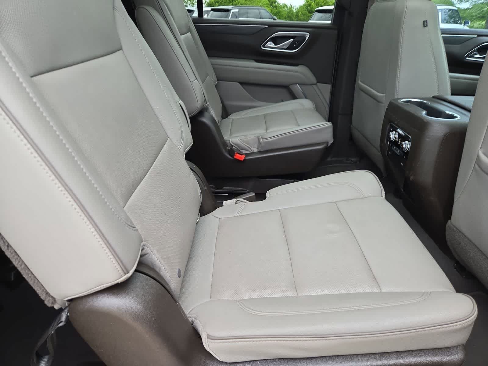 Thumbnail: 2021 GMC Yukon XL - 20