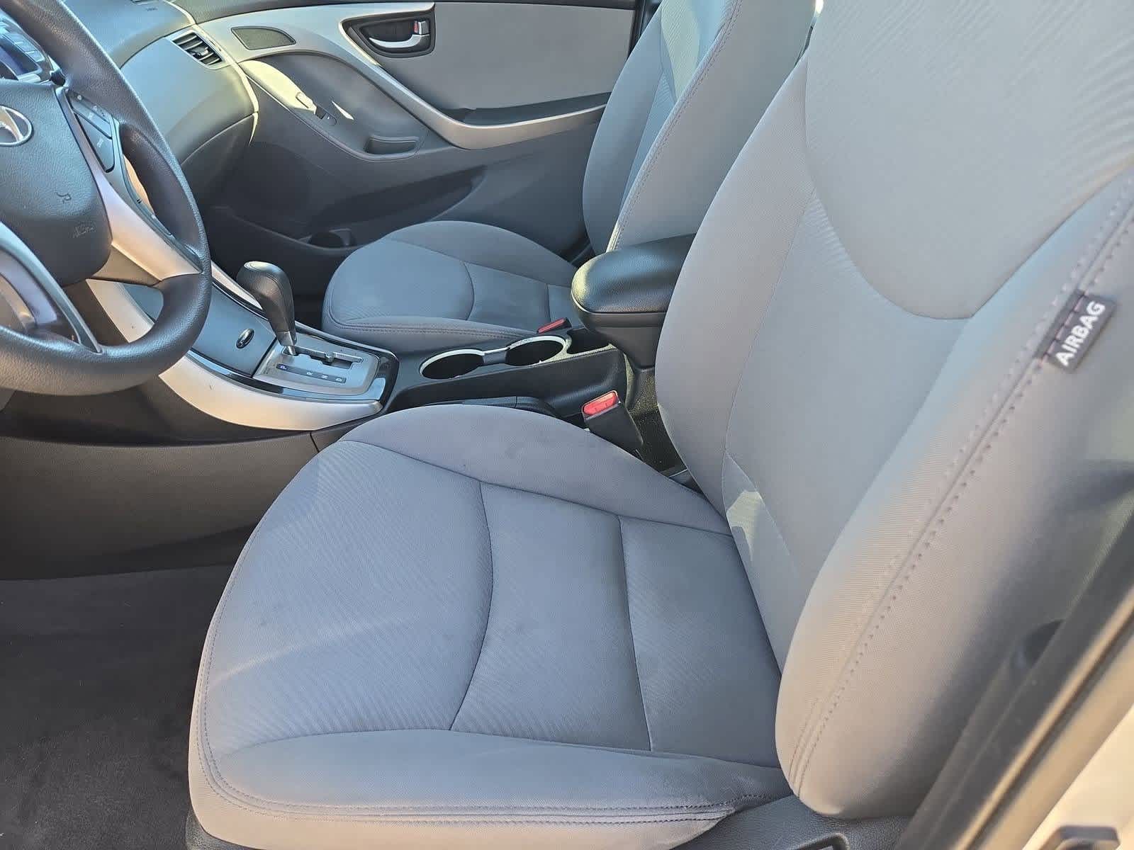 Thumbnail: 2013 Hyundai Elantra - 15