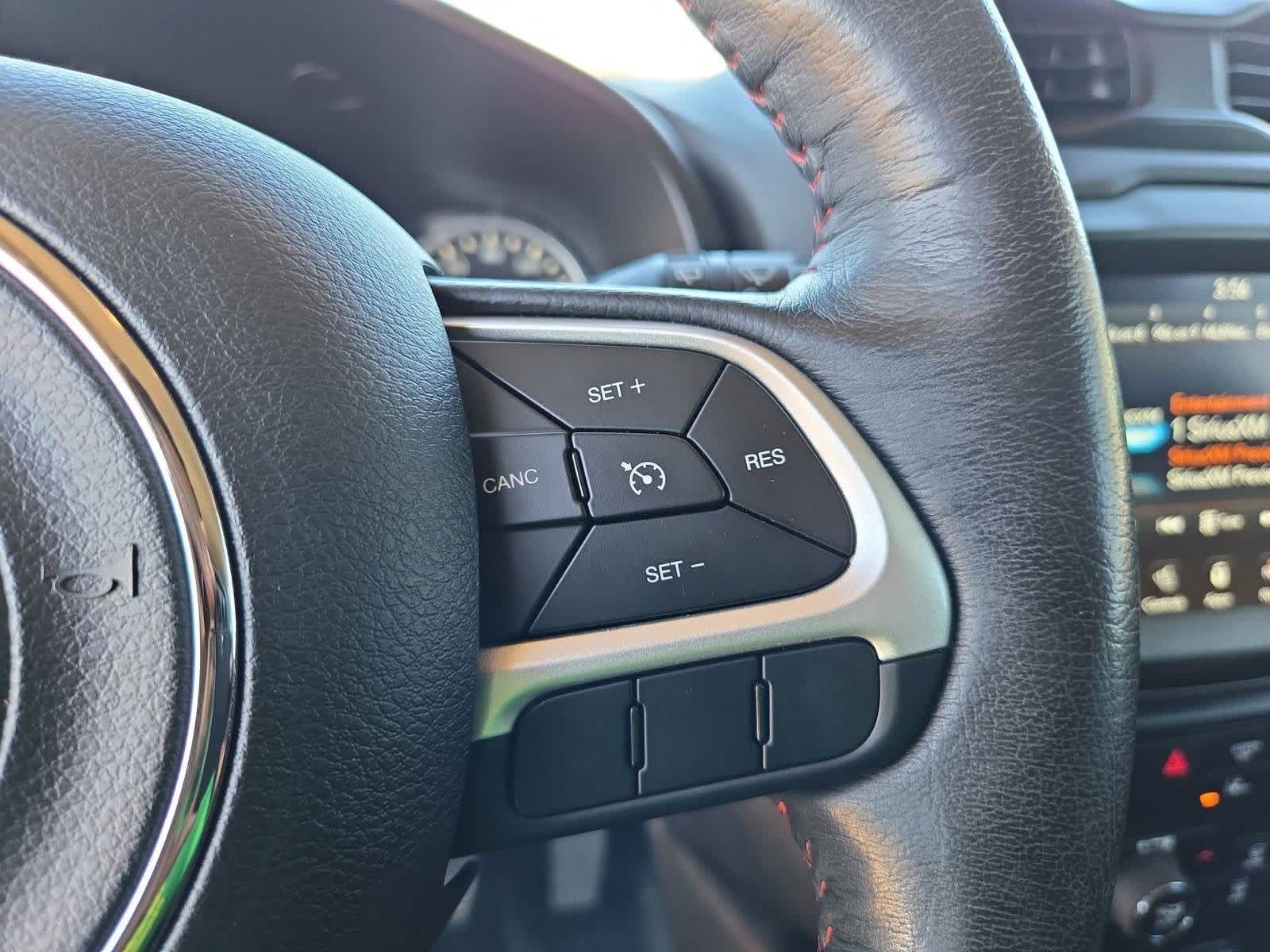 Thumbnail: 2021 Jeep Renegade - 23