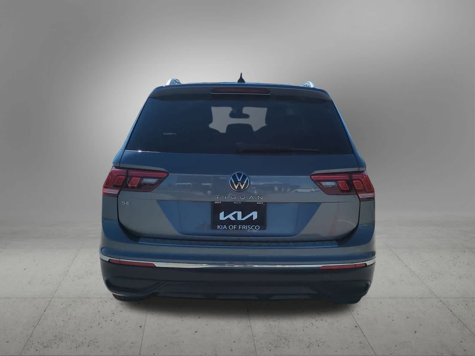 Thumbnail: 2022 Volkswagen Tiguan - 5