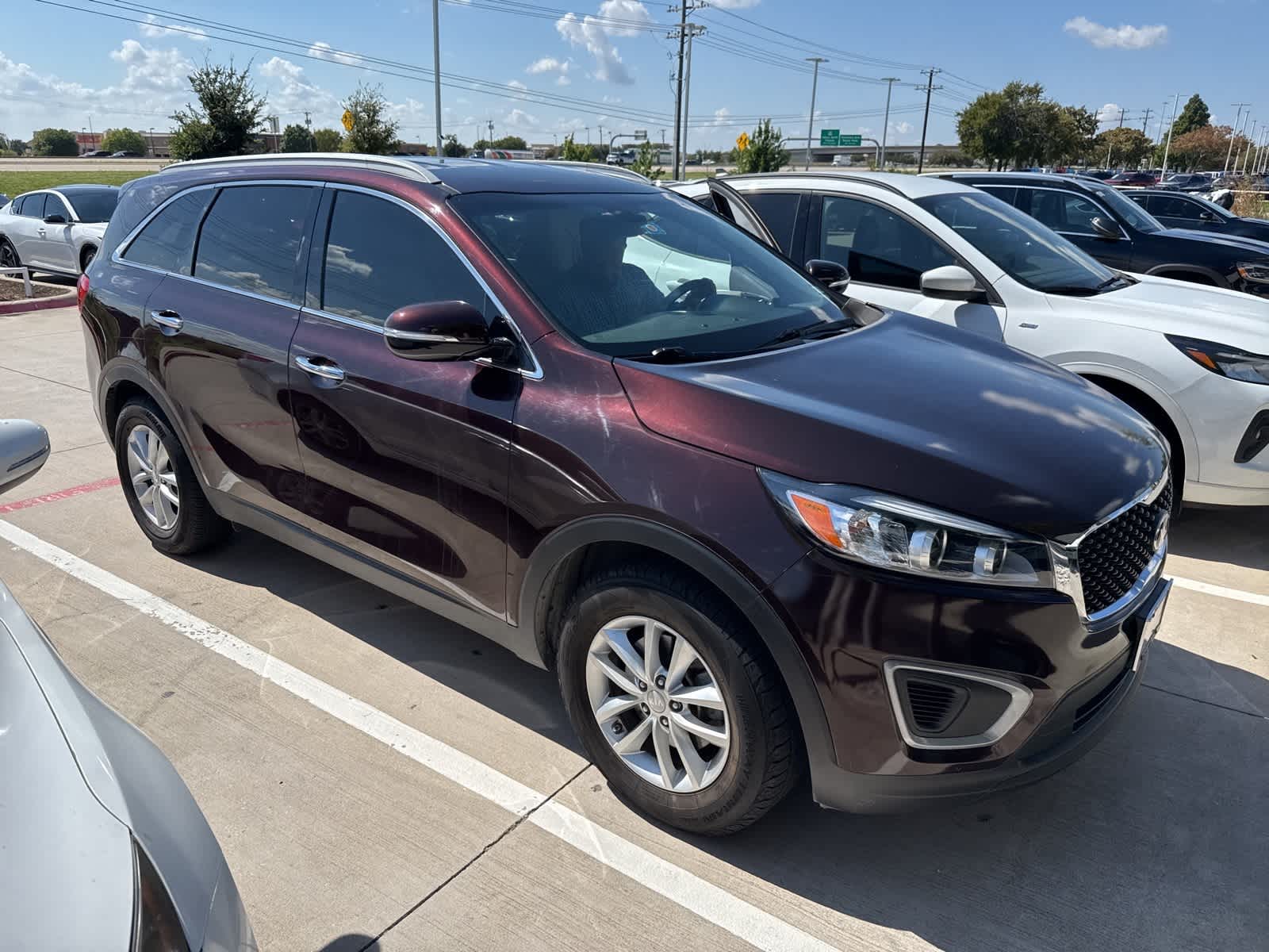 Thumbnail: 2016 Kia Sorento - 2