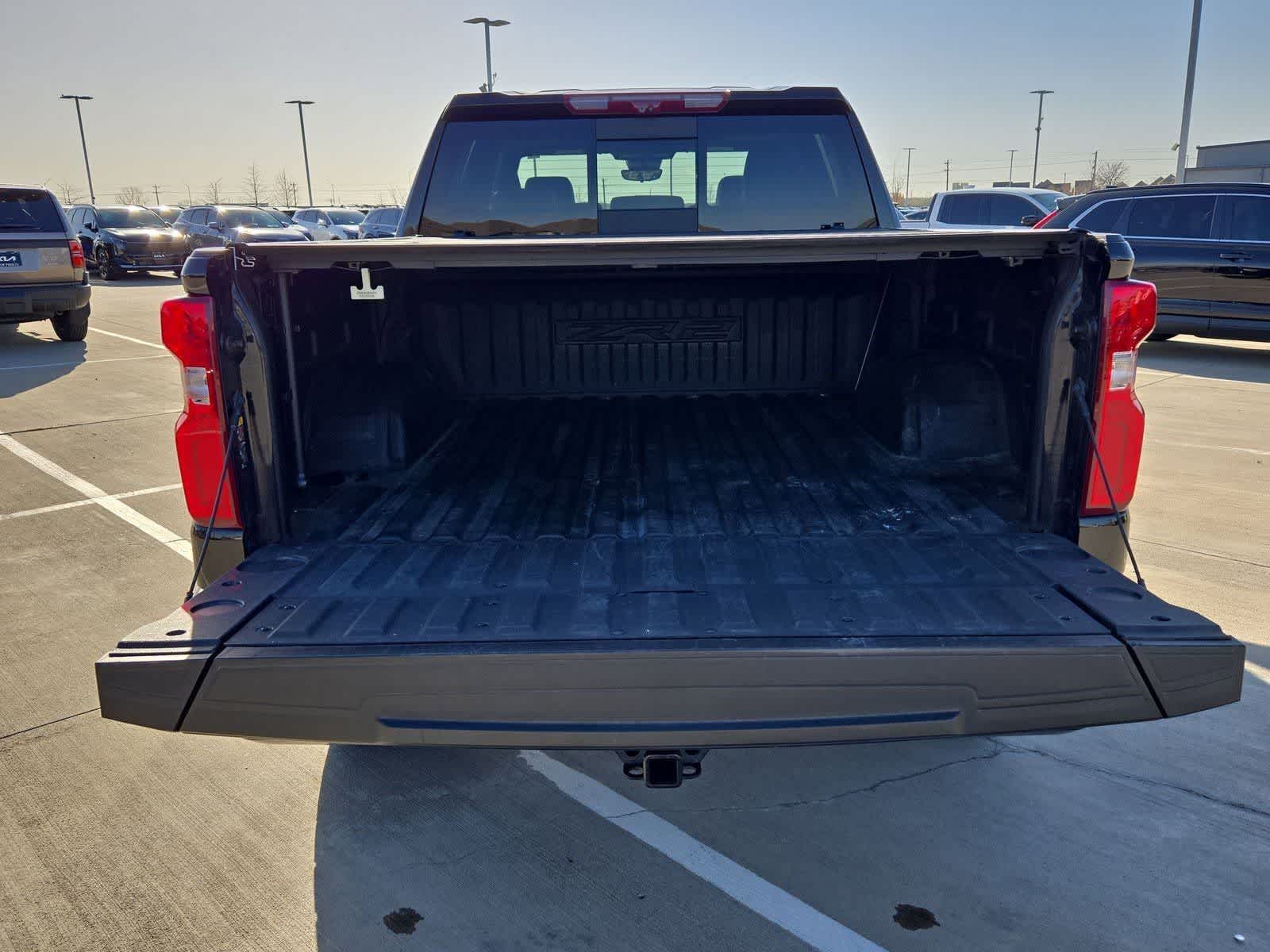 Thumbnail: 2023 Chevrolet Silverado 1500 - 34