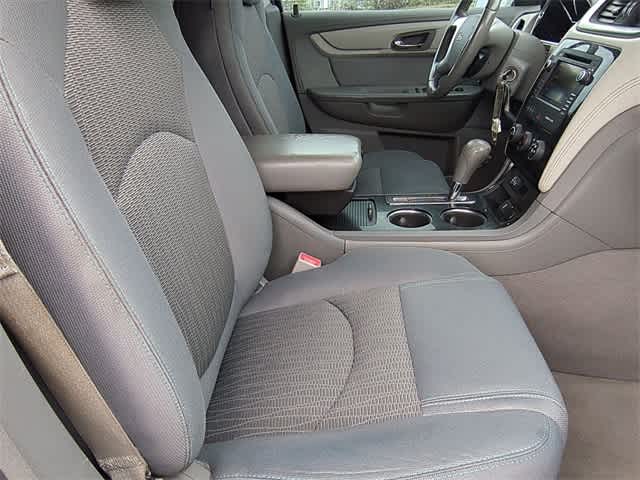 2017 Chevrolet Traverse LT 21