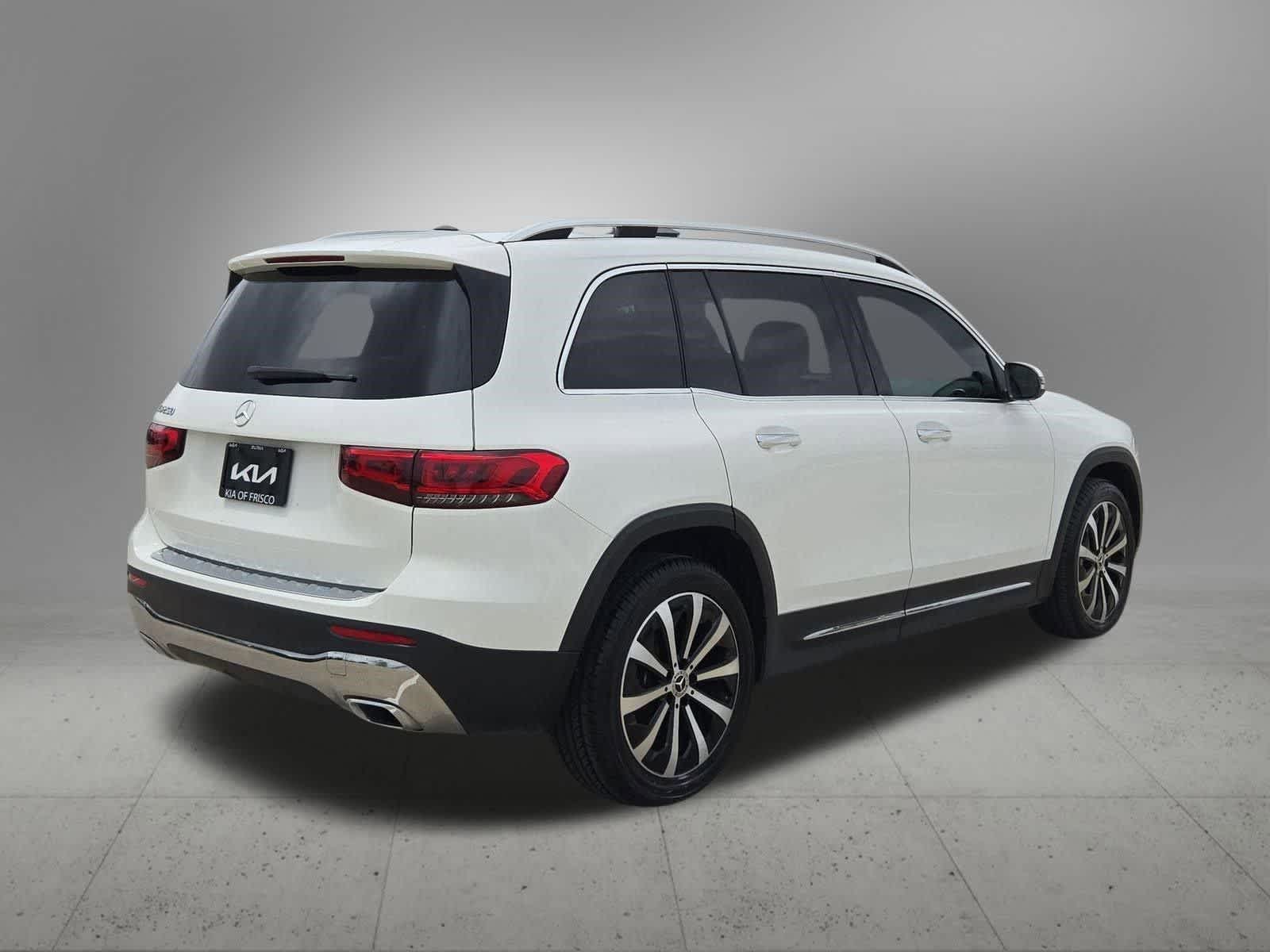 Thumbnail: 2022 Mercedes-Benz GLB - 6