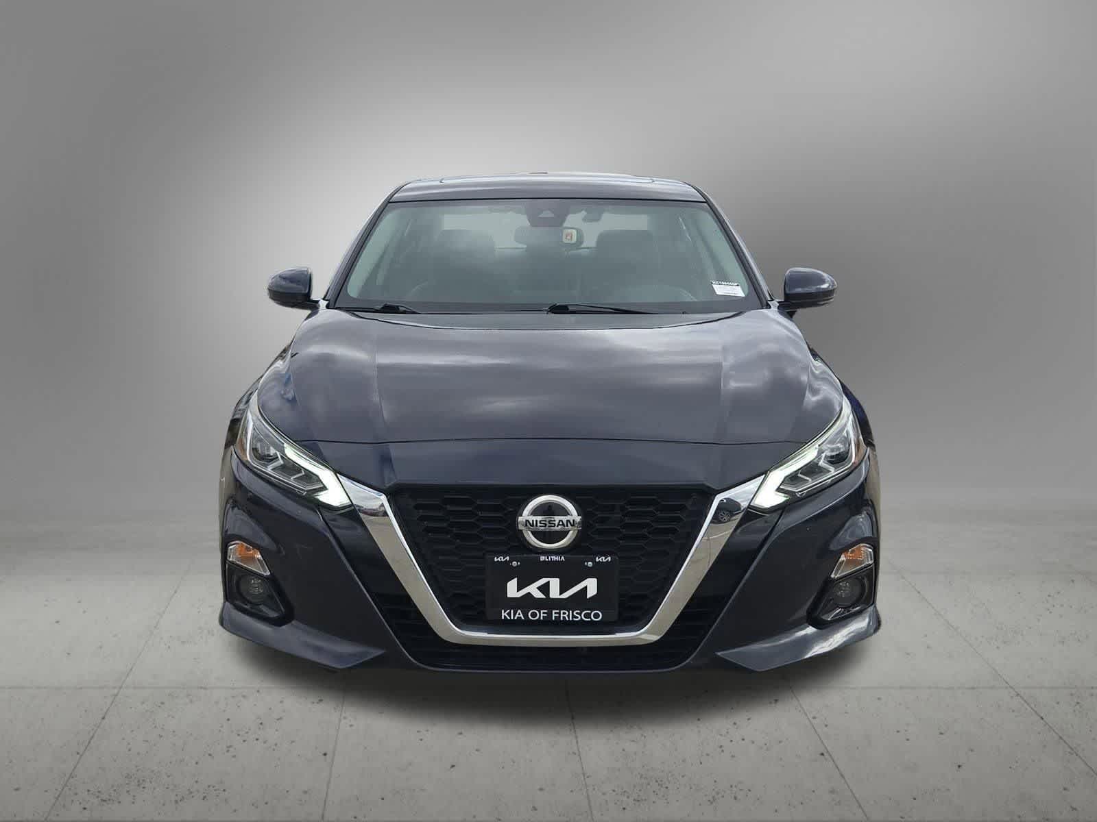 Thumbnail: 2019 Nissan Altima - 9