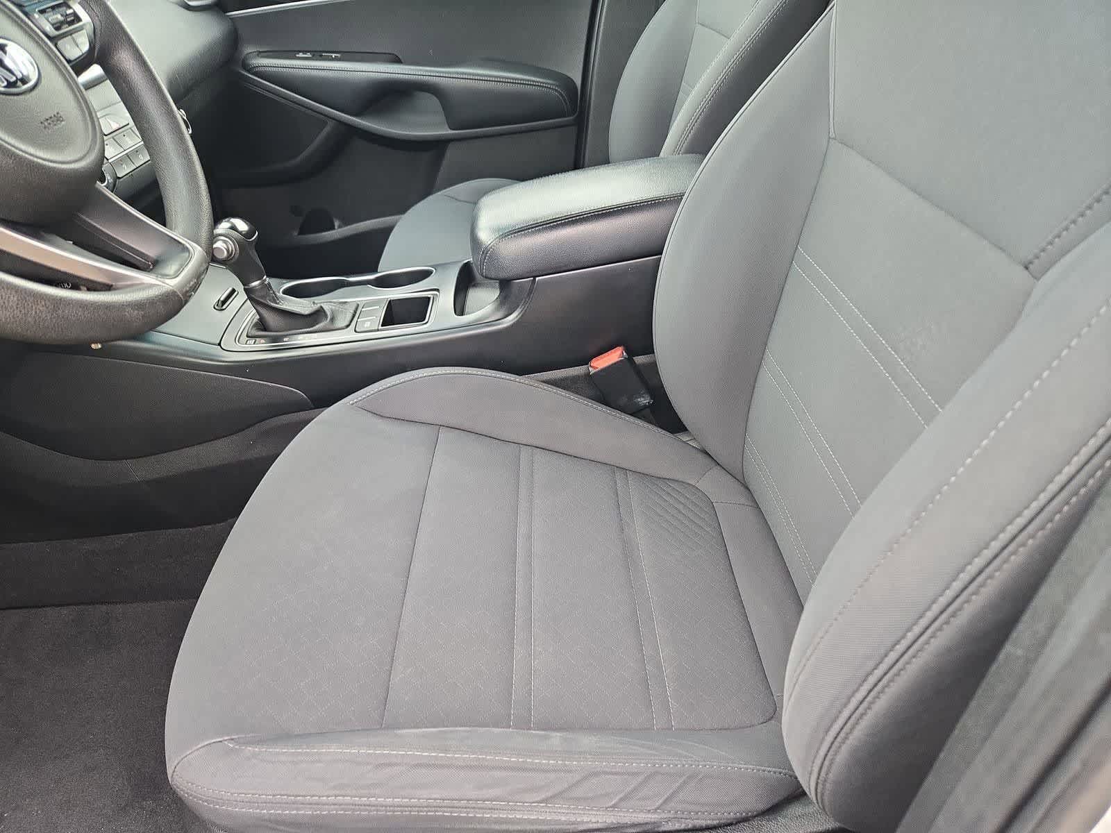 Thumbnail: 2016 Kia Sorento - 14