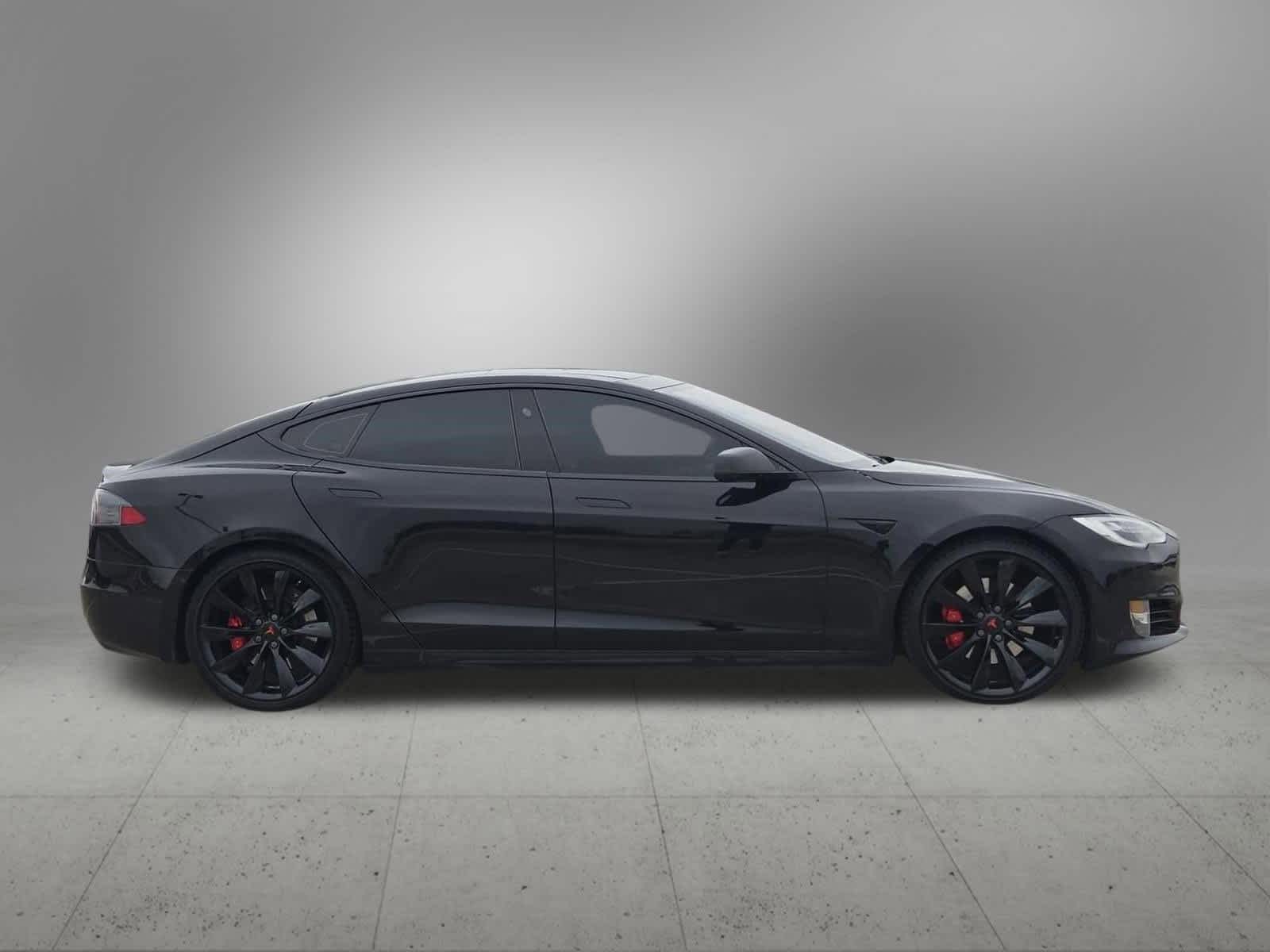 Thumbnail: 2016 Tesla Model S - 7