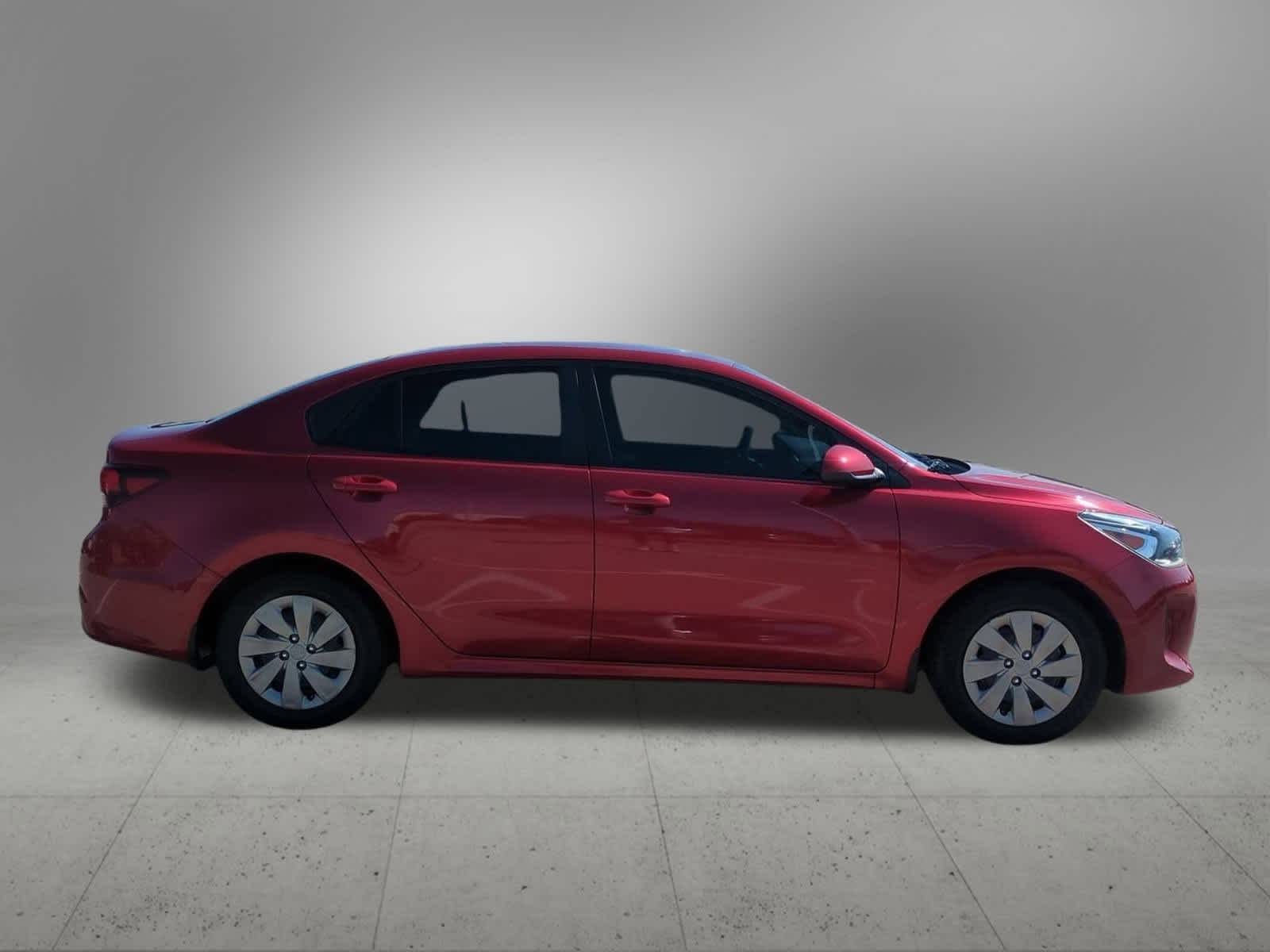 Thumbnail: 2019 Kia Rio - 7