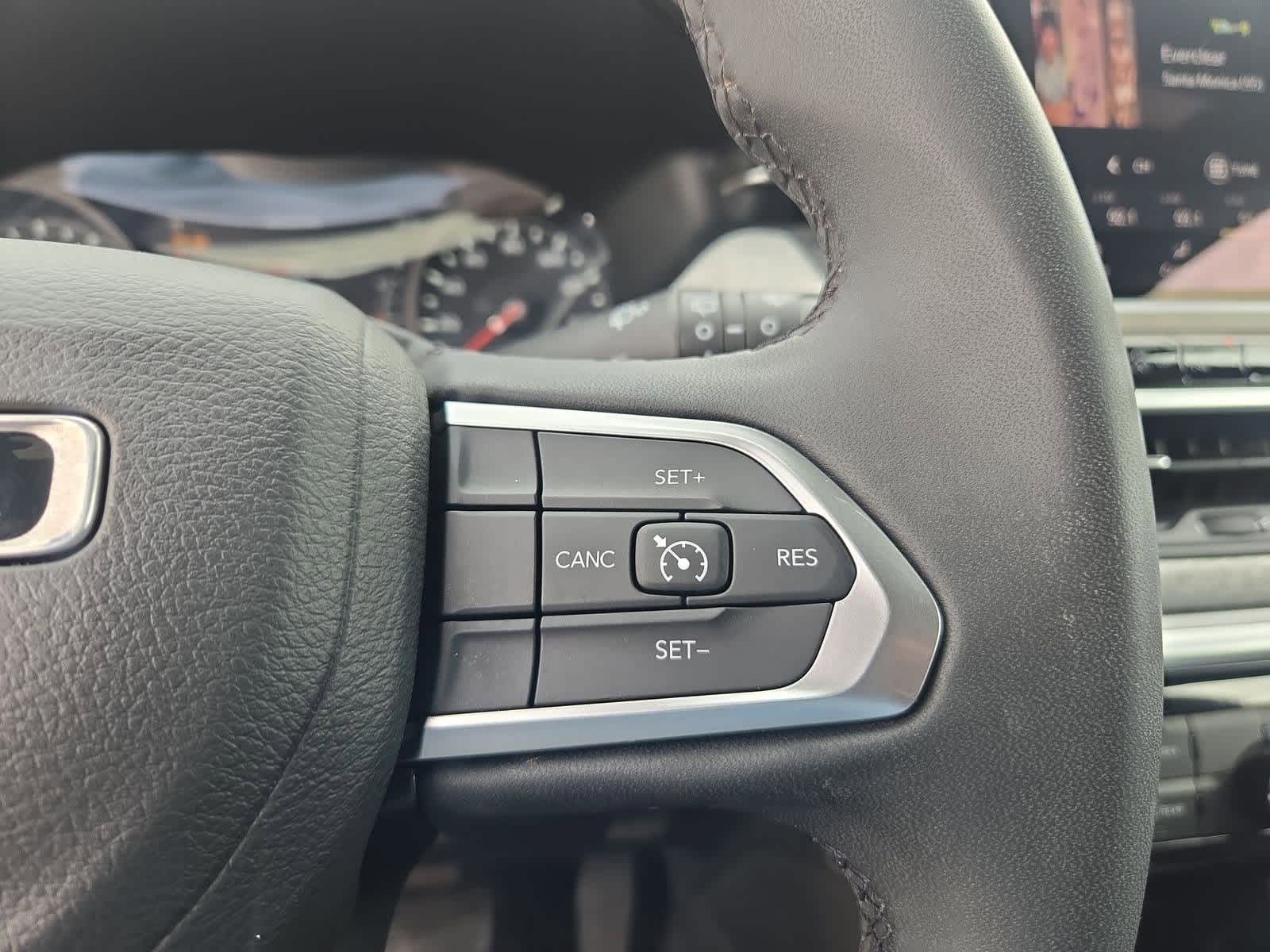 Thumbnail: 2023 Jeep Compass - 24