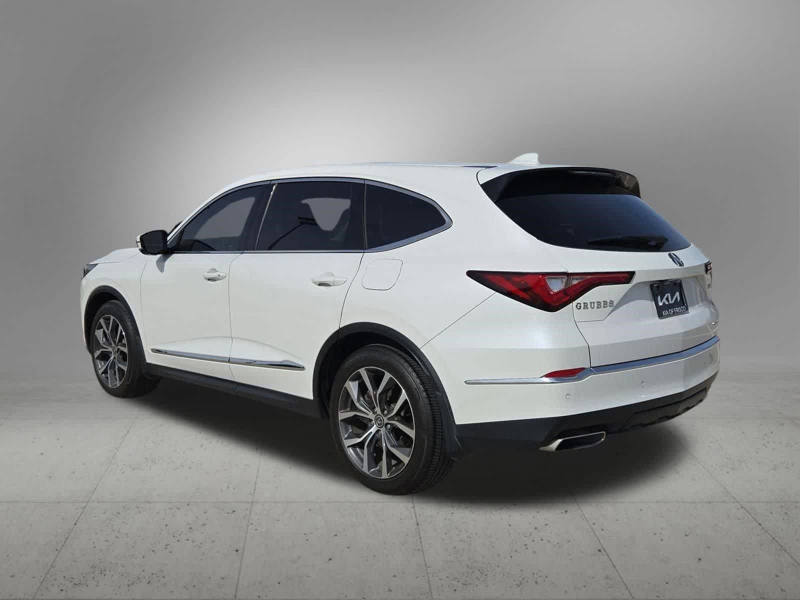 Thumbnail: 2023 Acura MDX - 4